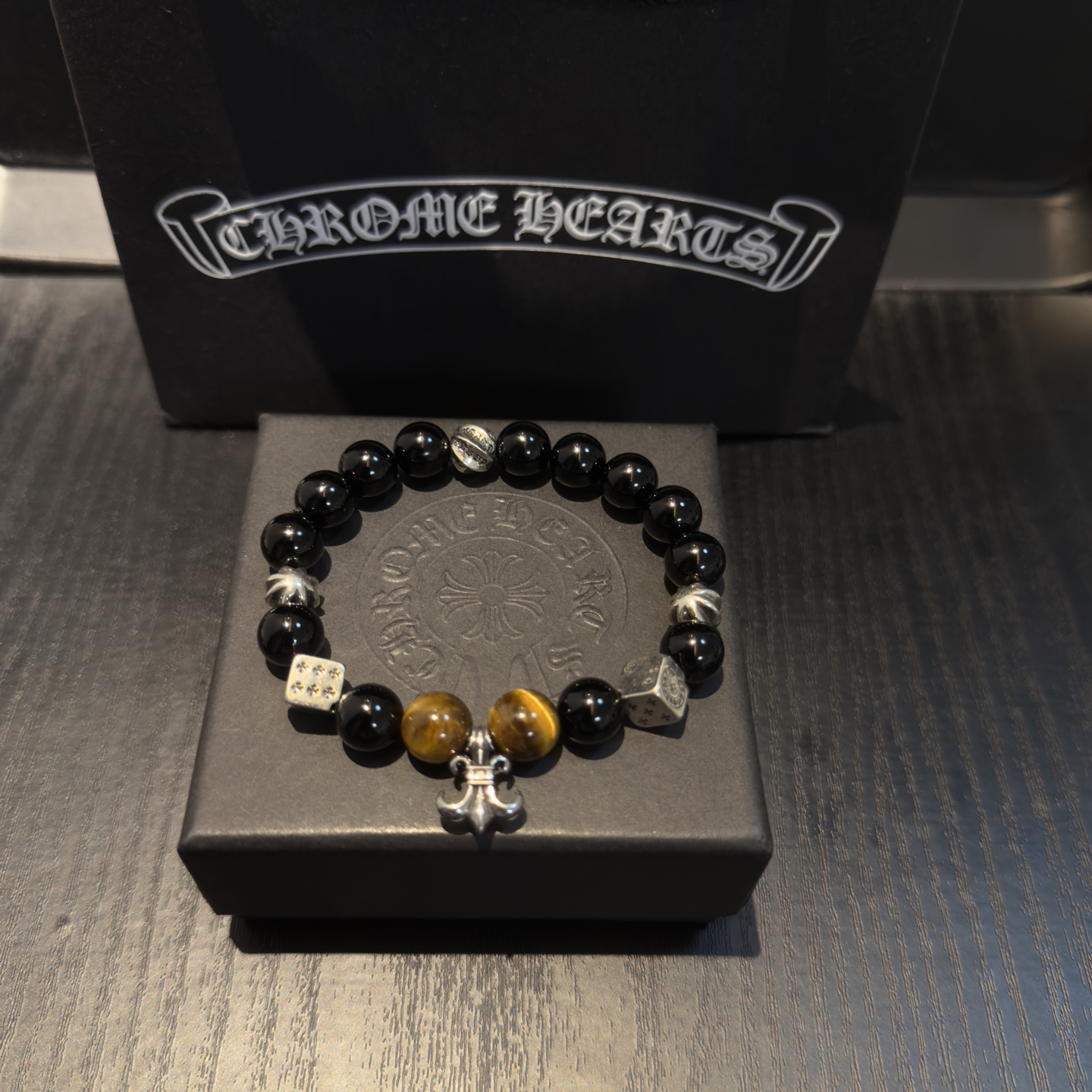 新款【专柜品质】Chrome Hearts克罗心 经典复古多元素手串手链 ，快手/ins/小红书热门，凹