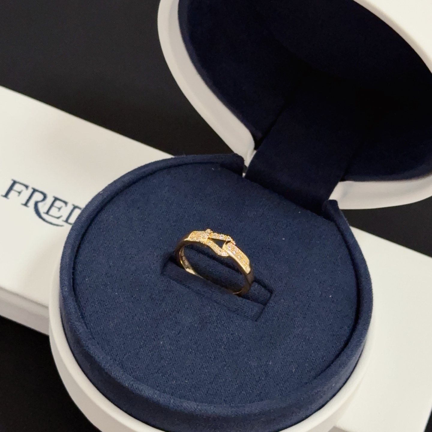 NO:387450,Popular Fered's opening ring, classic and versatile, internet celebrity expert, fashion family must-have items, fashionable and exquisite, 11 pairs of customization, thickened electroplating 18k craftsmanship., jewelry quality, ring19860909火爆 费雷德开口戒指,经典百搭,网红达人 时尚一族备必单品时尚精致,11对版定制,加厚电镀18k工艺.,饰品精品,ring,Jewelry