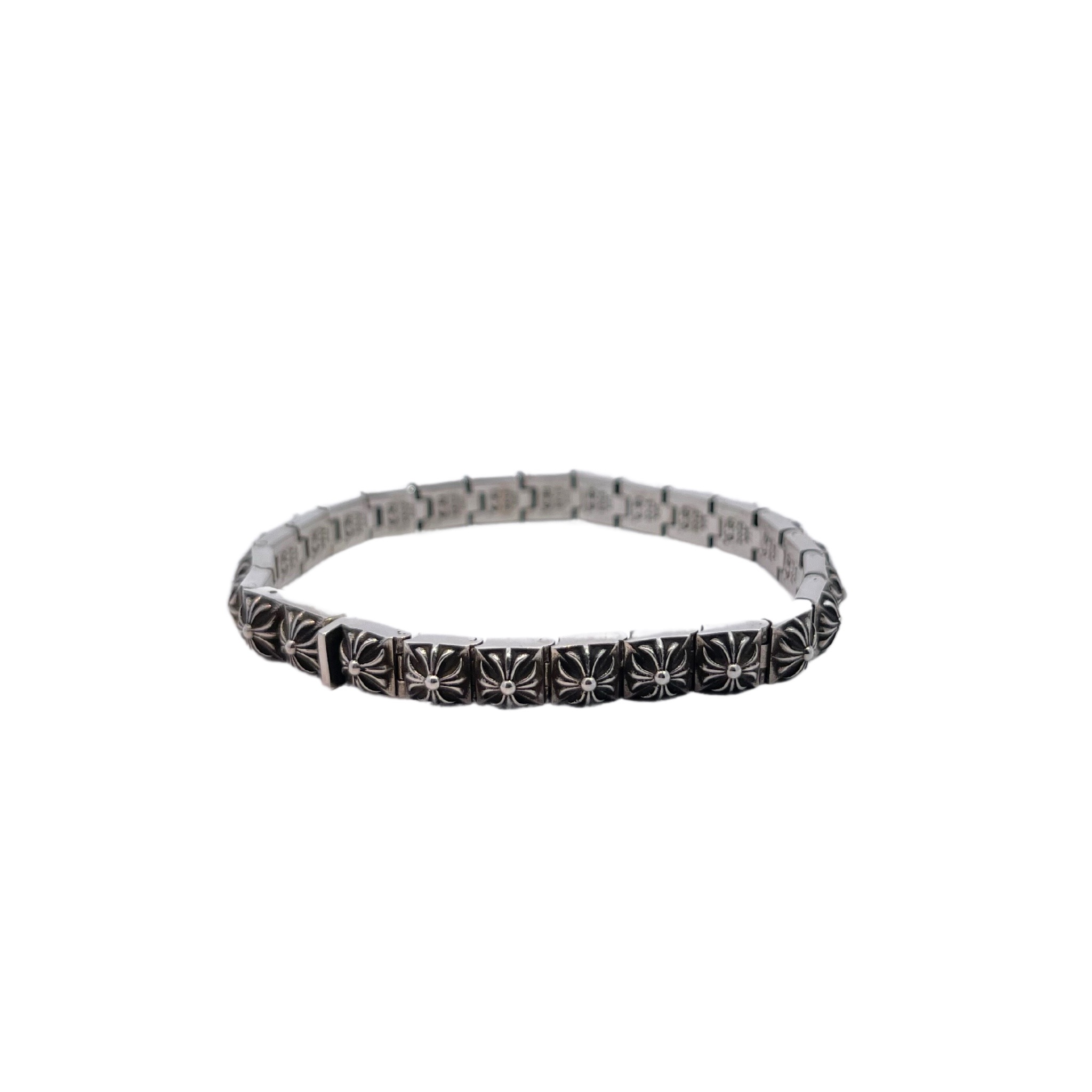 NO:543035,Croxin cross flower square lattice thin square bracelet made in sterling silver exclusive old pond black suitable for couples, fine jewelry, chrome hearts, bracelet, pure silver19860909克罗心十字花方格细方格手链 纯银重工打造 独家做旧塘黑 适合情侣搭配,饰品精品,chrome hearts,bracelet,pure silver,Jewelry