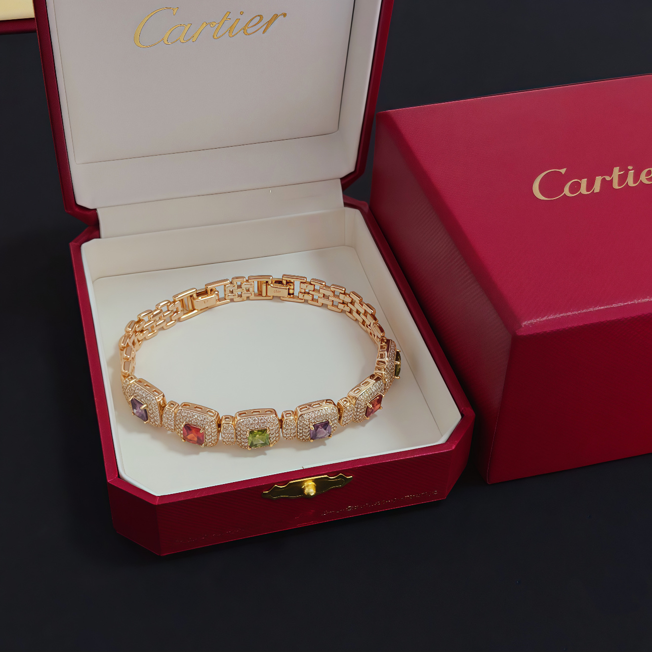 NO:556945,Cartier colored diamond bracelet, high-end customized version, inlaid with diamond craftsmanship, V-gold material, classic and fashionable style, reconstructing the aesthetics of love with sharp lines!  Breaking the rules, the diamond-encrusted design actually achieves the ceiling of high-end sense - no need for flashy accumulation, love should be as pure as ever. Cartier is loved by many celebrities and Internet celebrities. The Leopard series bracelet is absolutely an eternal classic, and it is not limited to men and women, and there is no age limit!  Wear it and you will be the center of attention!  , jewelry boutique,cartier,bracelet,bracelet19860909卡地亚彩钻手链,高端定制版本 镶嵌钻工艺 V金材质 经典而时尚风格 用凌厉线条重构爱情美学！打破常规,镶嵌钻设计反而成就高级感天花板——无需浮华堆砌,爱本应纯粹如初 卡地亚受众多明星网红的爱戴 豹子系列手镯 绝对是永恒经典 而且男女不限 年龄不限 ！戴上它你就是焦点！,饰品精品,cartier,bracelet,bracelet,Jewelry