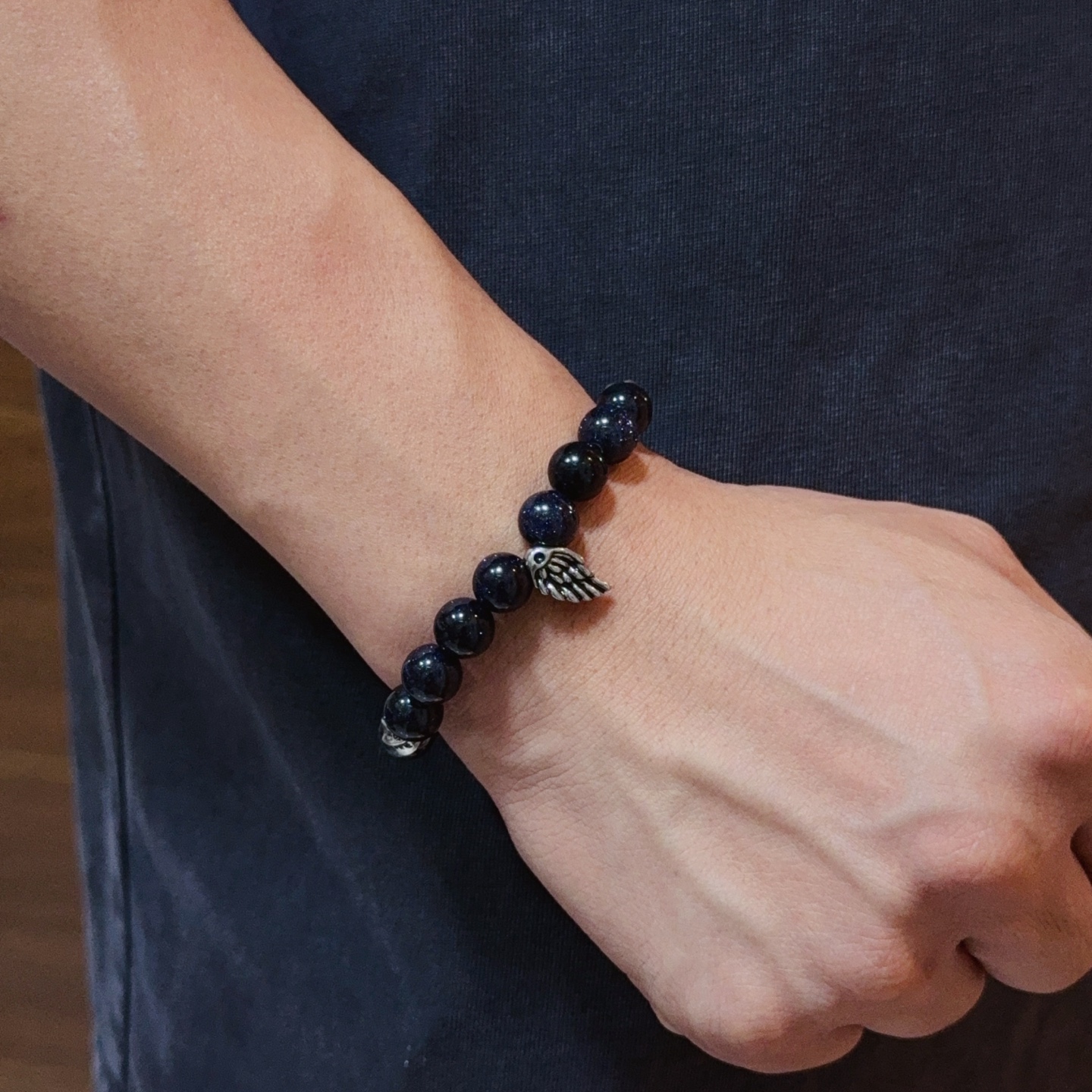 NO:557544,The new [counter quality] Chrome Hearts Chrome Hearts bracelet, with different concave and convex shapes, has different pattern design styles, showing a distinctive cross. The Scout flower is the symbol of Chrome Hearts, so it is more durable. Genuine pattern-printed Chrome Hearts distinguishes the ordinary light version in the market. Check the quality of the version. Look at the printing details, the degree of retro gray oxidation. Seiko version!  !  !  Purely handmade ~ Authentic open mold fashion essentials. Can be worn by both men and women. Same style for couples. Official website original. Rock punk Thai silver style. Retro elements. Trendy and versatile!  , jewelry boutique, chrome hearts, chrome hearts, bracelet19860909新款【专柜品质】Chrome Hearts克罗心手链手串,凹凸造型不同的花纹设计风格 呈现出与众不同 十字架 童军花是克罗心的志 所以更经久不衰 正品打版Chrome Hearts克罗心 区别市场普通轻版 对版对标品质 看字印细节 复古做旧灰氧程度.精工版本！！！ 纯手工打造 ～正品开模潮流时尚必备 男女均可佩戴 情侣同款 官网原版 摇滚朋克泰银风格 复古元素 潮流百搭！,饰品精品,chrome hearts,chrome hearts,bracelet,Jewelry