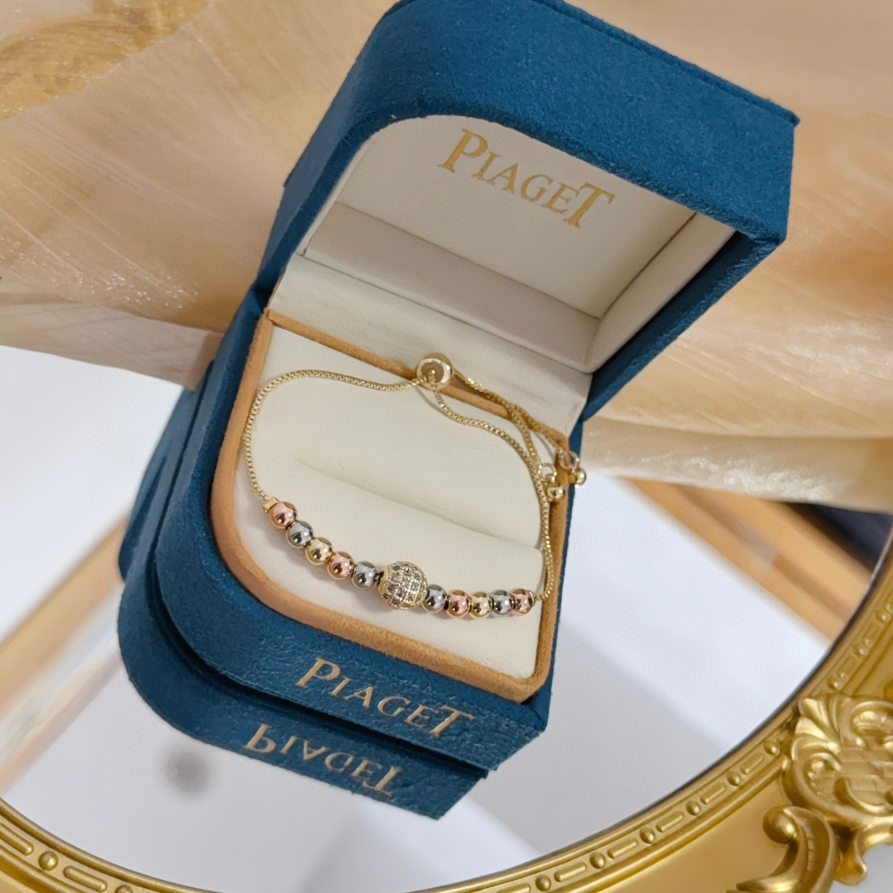 Piaget Smycken Piaget V — photo 7