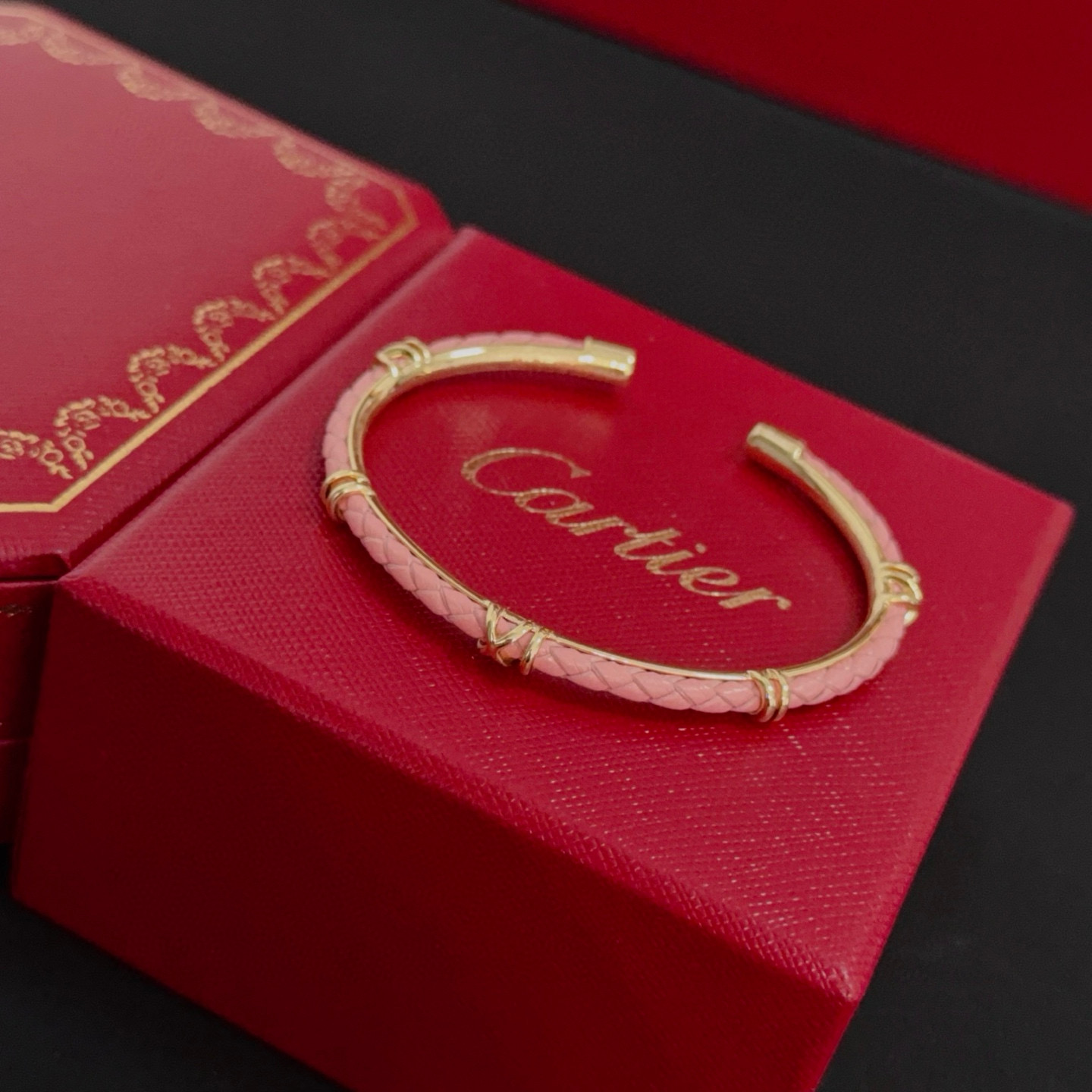Cartier 粉色 卡地亚竹节手镯 明星 同歀