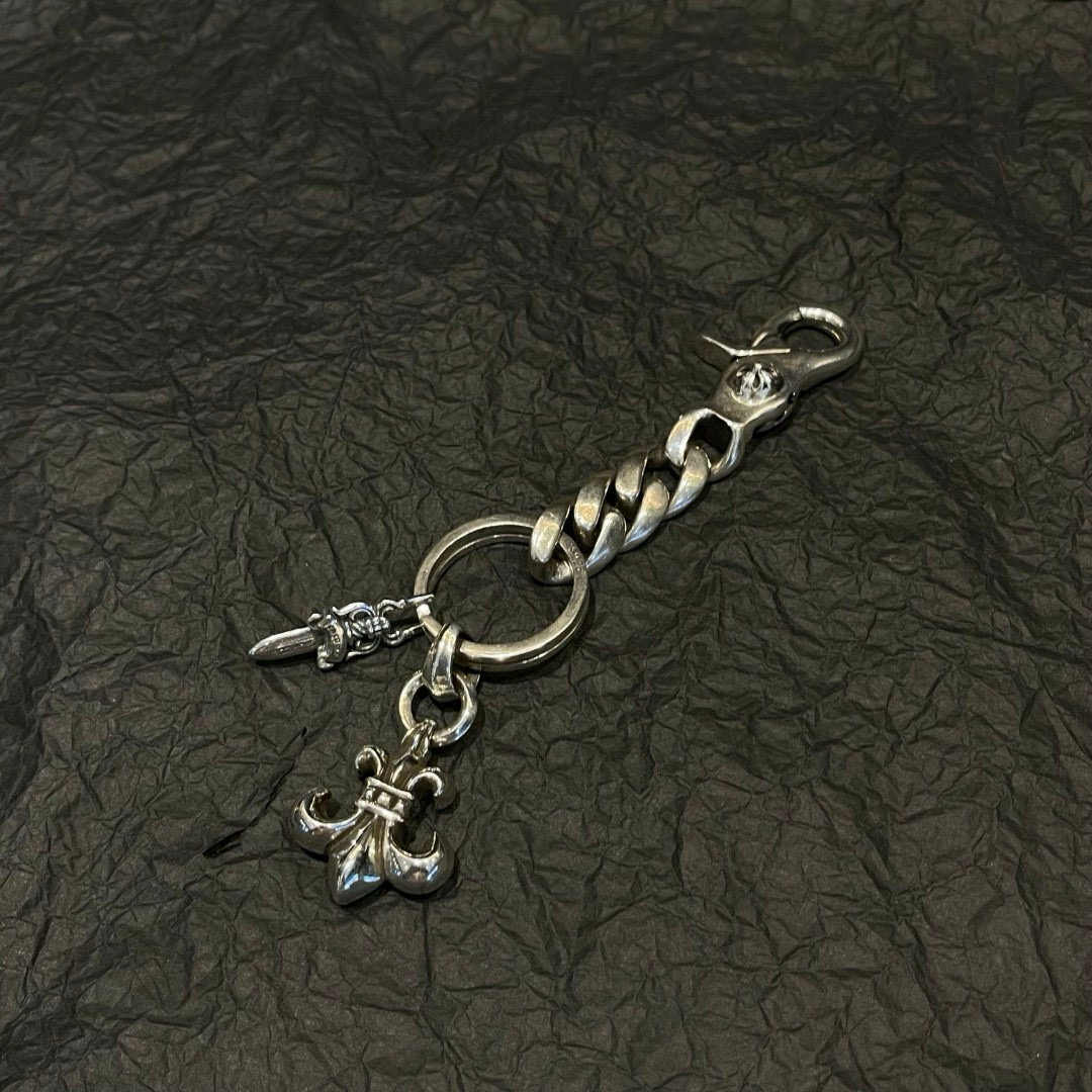 NO:582883,Chrome Hearts Scout Flower Sword Keychain Thai Silver Style Fashionable Matching Keychain Bag Pendant Can Be Matched, Jewelry Boutique, Chrome Hearts, Keychain19860909克罗心 童军花宝剑钥匙扣 泰银风格 时尚配搭 钥匙扣包包挂件均可搭配,饰品精品,chrome hearts,keychain,Jewelry