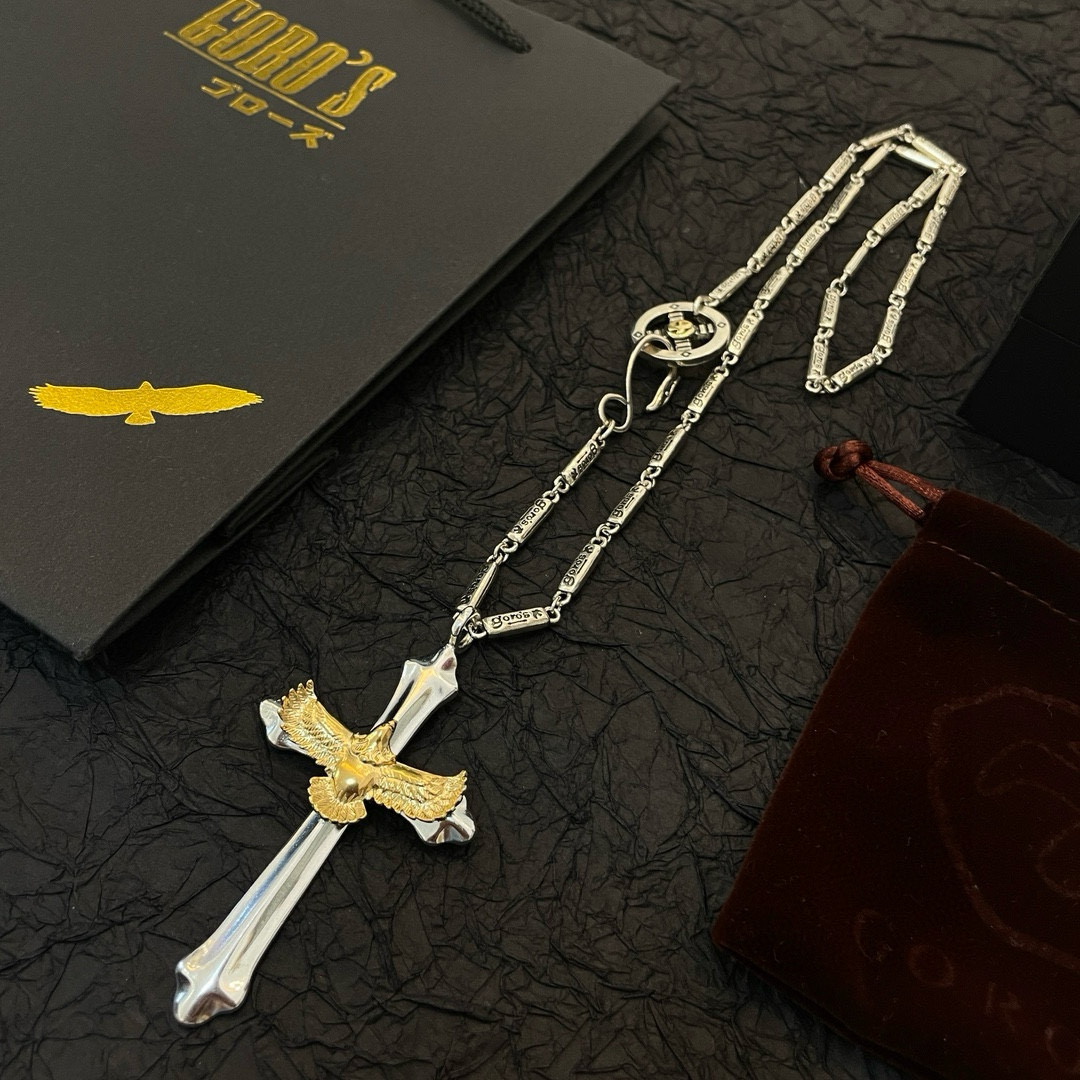 批💰150    【新品上架】Goro&rsquo;s高桥吾郎松十字架金鹰吊坠，高桥经典竹节项链，顶级版本，认准独家拍摄，主攻高端市场 ，快手/ins/小红书热门款，绝对区别普通版本！图片产品细节与ZP一致！原版制作工艺 精工品质 纯手工打造 ～正品开模💝潮流时尚必备 男女均可佩戴 情侣款同款 摇滚朋克泰银风格 复古元素 潮流百搭 官网同款❤️