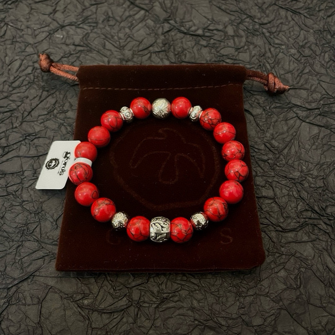 批💰145【新品上架】Goro&rsquo;s高桥吾郎红松石手串手链，顶级版本 认准独家拍摄 主攻高端市场 绝对区别普通版本！图片产品细节与ZP一致！原版制作工艺 精工品质 纯手工打造 ～正品开模💝潮流时尚必备 男女均可佩戴 情侣款同款 摇滚朋克泰银风格 复古元素 潮流百搭 官网同款❤️