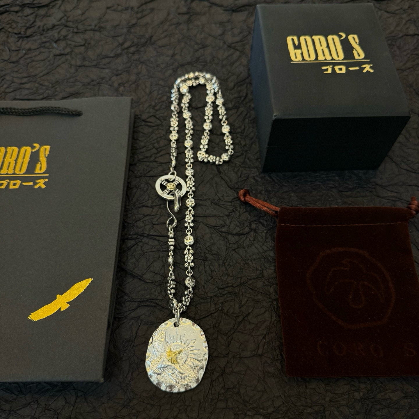 💰150 【新品上架】Goro&rsquo;s高桥吾郎金鹰银饼吊坠，高桥经典项链，顶级版本，认准独家拍摄，主攻高端市场 ，快手/ins/小红书热门款，绝对区别普通版本！图片产品细节与ZP一致！原版制作工艺 精工品质 纯手工打造 ～正品开模💝潮流时尚必备 男女均可佩戴 情侣款同款 摇滚朋克泰银风格 复古元素 潮流百搭 官网同款❤️