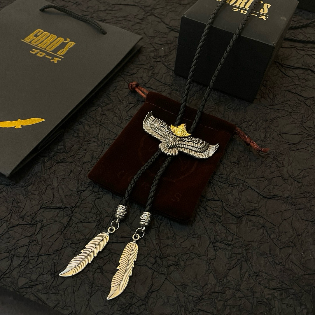 批💰135   【新品上架】Goro&rsquo;s高桥吾郎复古皮绳羽毛老鹰项链  顶级版本 认准独家拍摄 主攻高端市场 绝对区别普通版本！图片产品细节与ZP一致！原版制作工艺 精工品质 纯手工打造 ～正品开模💝潮流时尚必备 男女均可佩戴 情侣款同款 摇滚朋克泰银风格 复古元素 潮流百搭 官网同款❤️