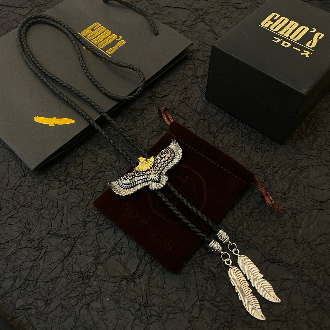批💰135   【新品上架】Goro&rsquo;s高桥吾郎复古皮绳羽毛老鹰项链  顶级版本 认准独家拍摄 主攻高端市场 绝对区别普通版本！图片产品细节与ZP一致！原版制作工艺 精工品质 纯手工打造 ～正品开模💝潮流时尚必备 男女均可佩戴 情侣款同款 摇滚朋克泰银风格 复古元素 潮流百搭 官网同款❤️