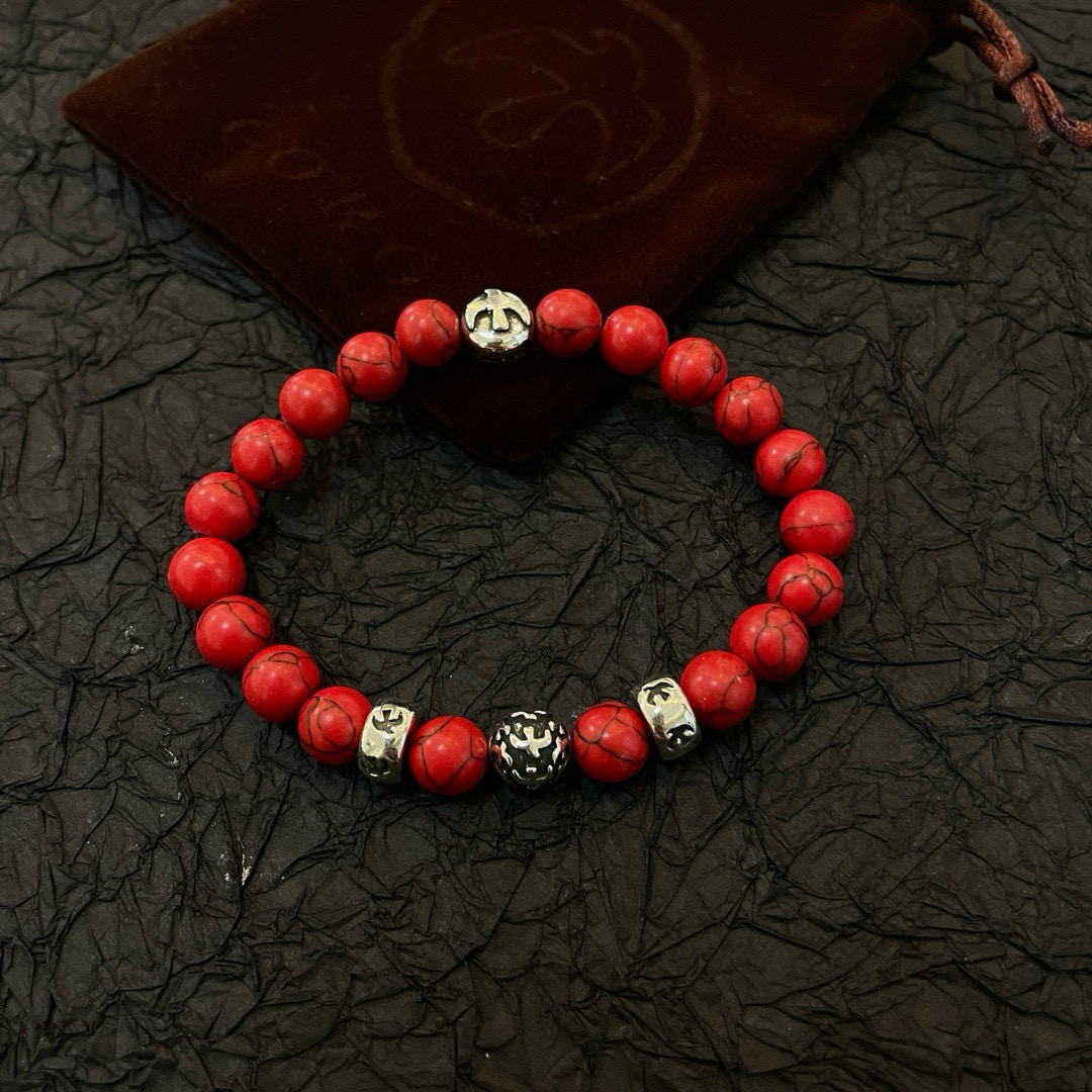 批💰145【新品上架】Goro&rsquo;s高桥吾郎红松石手串手链，顶级版本 认准独家拍摄 主攻高端市场 绝对区别普通版本！图片产品细节与ZP一致！原版制作工艺 精工品质 纯手工打造 ～正品开模💝潮流时尚必备 男女均可佩戴 情侣款同款 摇滚朋克泰银风格 复古元素 潮流百搭 官网同款❤️