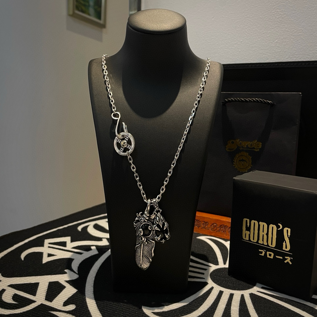 NO:642060,Batch [new product on the shelves] Goro’s Goro Takahashi skull feather pendant, Takahashi classic necklace, top version, exclusive photo shoot, focusing on the high-end market, popular model on Kuaishou/ins/Xiaohongshu, absolutely different from the ordinary version!  The product details in the pictures are consistent with ZP!  Original production process, exquisite quality, purely handmade ~ Authentic mold opening, trendy and fashionable must-have, can be worn by both men and women, the same style for couples, rock punk Thai silver style, retro elements, trendy and versatile, the same style as the official website, boutique jewelry, necklace19860909批【新品上架】Goro’s高桥吾郎骷髅头羽毛吊坠,高桥经典项链,顶级版本,认准独家拍摄,主攻高端市场 ,快手/ins/小红书热门款,绝对区别普通版本！图片产品细节与ZP一致！原版制作工艺 精工品质 纯手工打造 ～正品开模潮流时尚必备 男女均可佩戴 情侣款同款 摇滚朋克泰银风格 复古元素 潮流百搭 官网同款,饰品精品,necklace,Jewelry