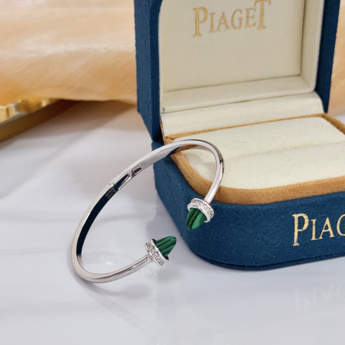 Piaget Bijoux Piaget V — photo 5
