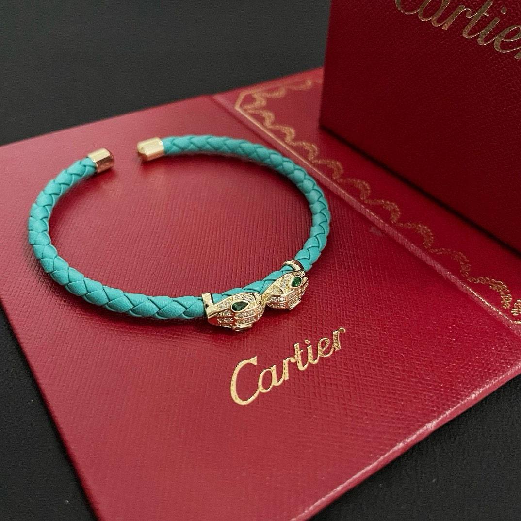 Cartier 卡地亚皮绳手镯 高端定制版本 镶嵌钻工艺 V金材质 而 风格 用凌厉线条重构爱情美学 打破常规