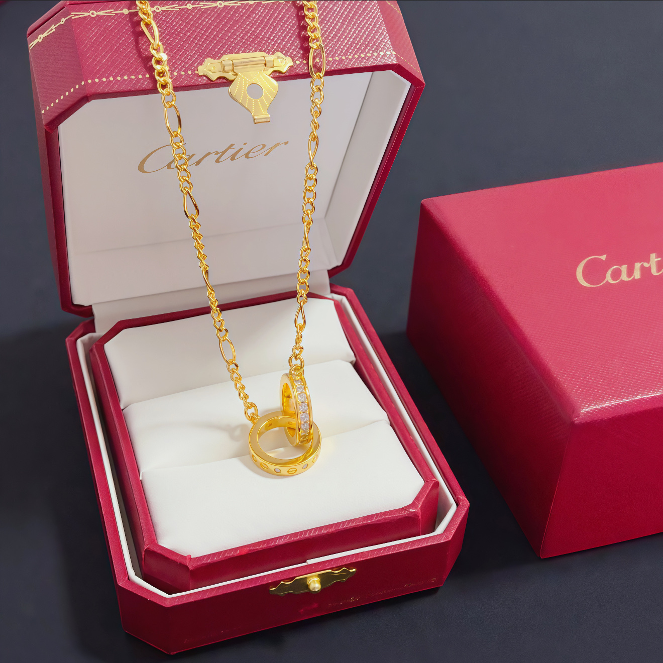 NO:642930,Cartier diamond-encrusted necklace, high-end customized version, diamond-encrusted craftsmanship, V gold material, classic and fashionable style, reconstruct the aesthetics of love with sharp lines!  Breaking the rules, the diamond-encrusted design actually achieves the ceiling of high-end sense - no need for flashy accumulation, love should be as pure as ever. Cartier is loved by many celebrities and Internet celebrities. The Leopard series bracelet is absolutely an eternal classic, and it is not limited to men and women, and there is no age limit!  Wear it and you will be the center of attention!  , jewelry boutique,cartier,necklace,bracelet19860909卡地亚镶钻项链 高端定制版本 镶嵌钻工艺 V金材质 经典而时尚风格 用凌厉线条重构爱情美学！打破常规,镶嵌钻设计反而成就高级感天花板——无需浮华堆砌,爱本应纯粹如初 卡地亚受众多明星网红的爱戴 豹子系列手镯 绝对是永恒经典 而且男女不限 年龄不限 ！戴上它你就是焦点！,饰品精品,cartier,necklace,bracelet,Jewelry