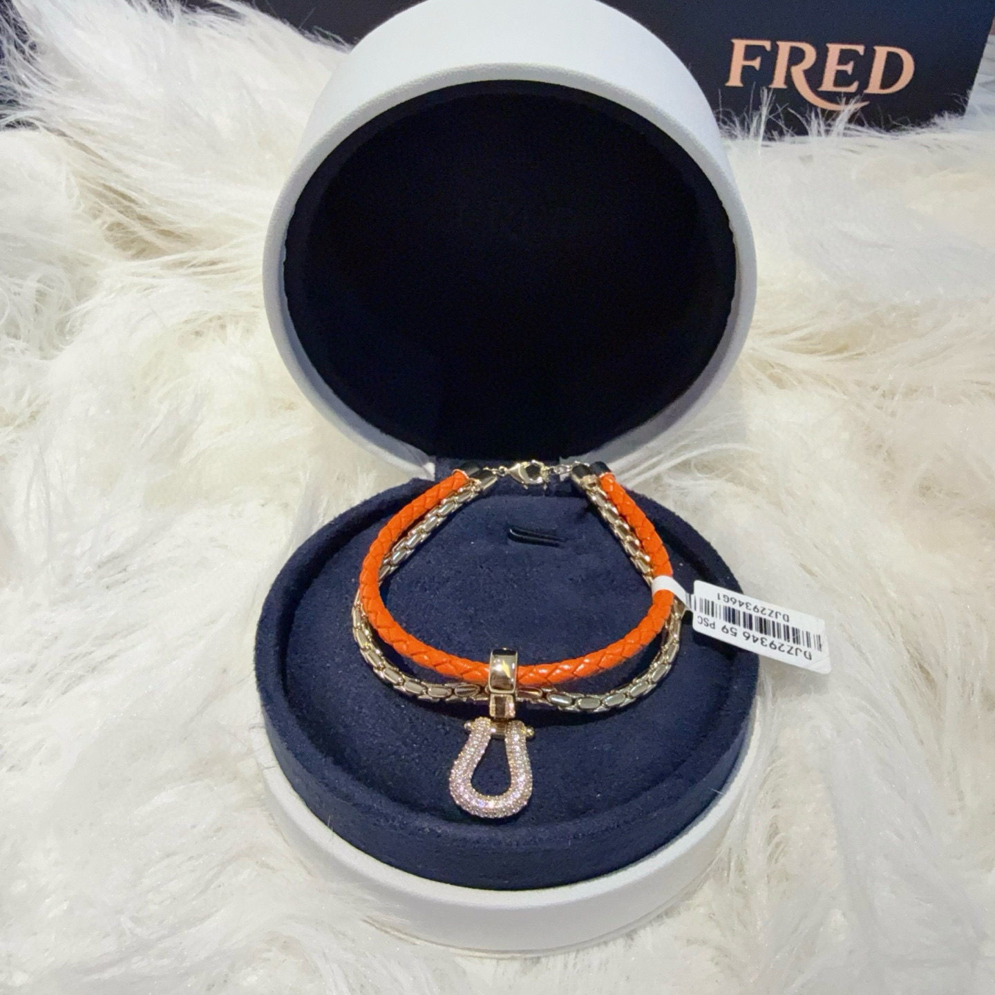 Fred 火爆 𝗙𝗥𝗘𝗗 费雷德满钻马蹄扣双层手镯手绳 百搭 达人 一族备必‬单品