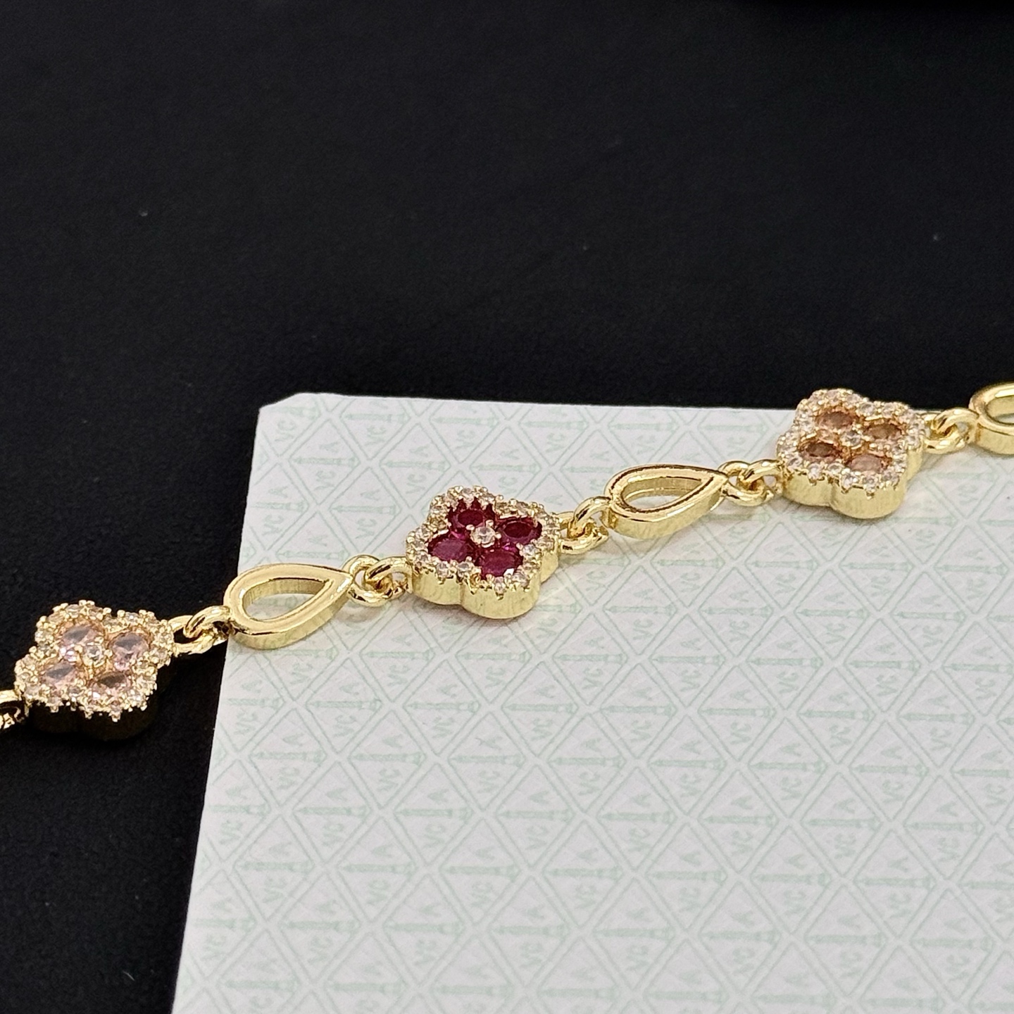 Van Cleef & Arpels Jewelry 〔 〕 VCA V — photo 11
