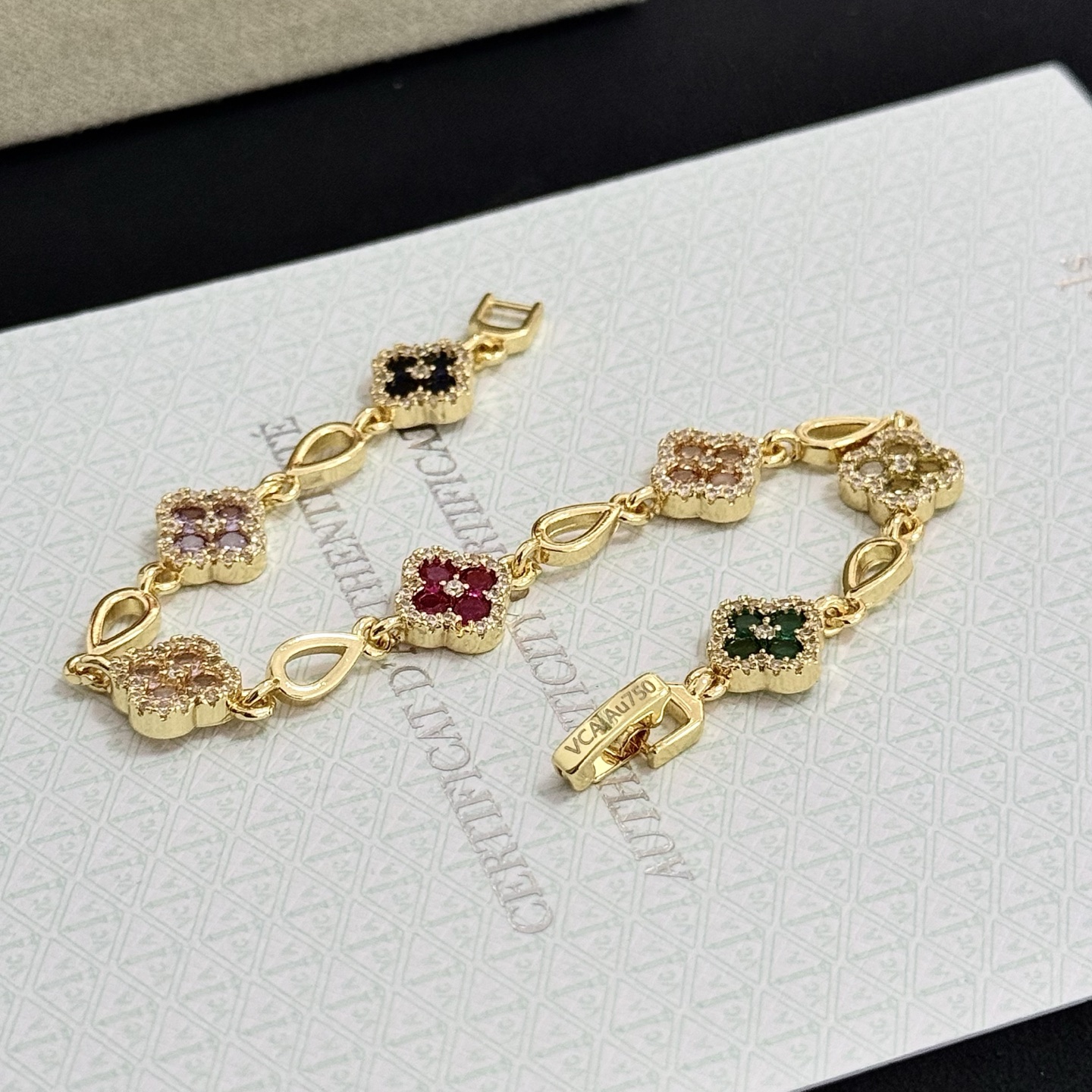 Van Cleef & Arpels Jewelry 〔 〕 VCA V — photo 10