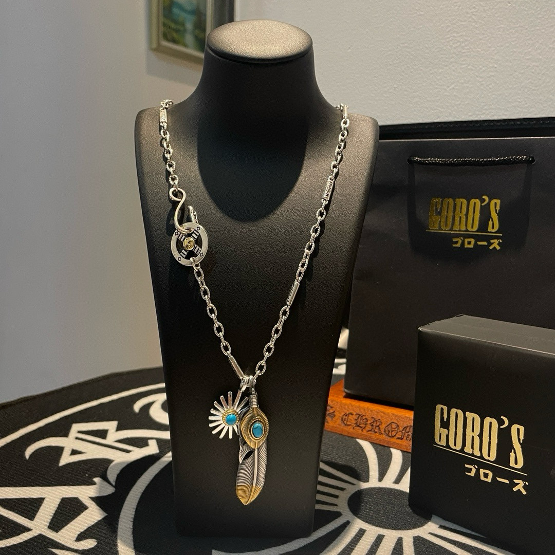 NO:705079,Batch [new products on the shelves] Goro’s Takahashi Goro turquoise feather pendant, Takahashi classic letter bamboo necklace, top version, look for exclusive photos, focus on the high-end market, Kuaishou/ins/Xiaohongshu popular model, absolutely different from the ordinary version!  The product details in the pictures are consistent with ZP!  Original production process, exquisite quality, purely handmade ~ Authentic mold opening, trendy and fashionable must-have, can be worn by both men and women, the same style for couples, rock punk Thai silver style, retro elements, trendy and versatile, the same style as the official website, boutique jewelry, necklace19860909批【新品上架】Goro’s高桥吾郎松石松石羽毛吊坠,高桥经典字母竹节项链,顶级版本,认准独家拍摄,主攻高端市场 ,快手/ins/小红书热门款,绝对区别普通版本！图片产品细节与ZP一致！原版制作工艺 精工品质 纯手工打造 ～正品开模潮流时尚必备 男女均可佩戴 情侣款同款 摇滚朋克泰银风格 复古元素 潮流百搭 官网同款,饰品精品,necklace,Jewelry