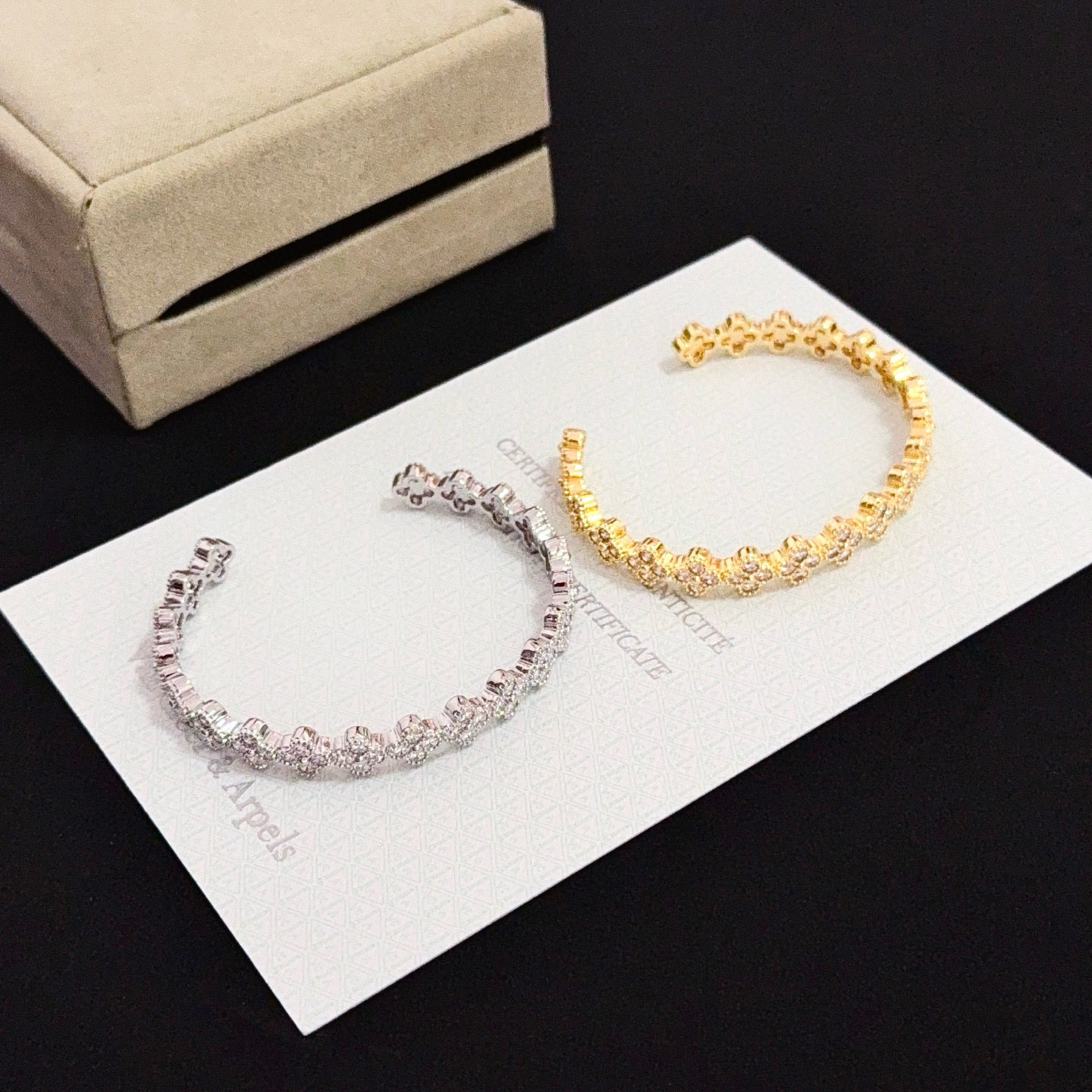 Van Cleef & Arpels Haute Couture Haute Joaillerie Fine Jewelry Earrings 6