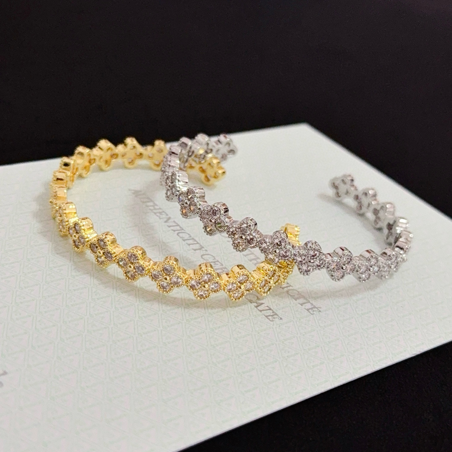 Van Cleef & Arpels Haute Couture Haute Joaillerie Fine Jewelry Earrings 5