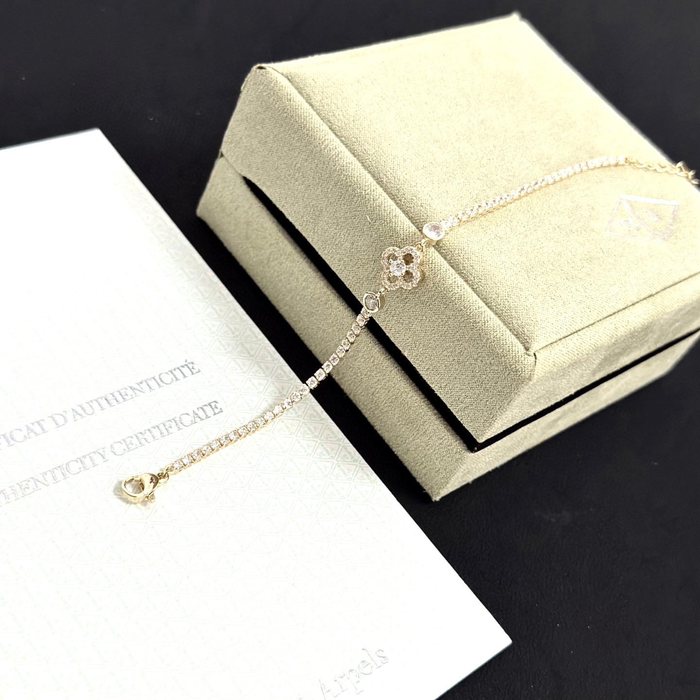 Van Cleef Arpels Alhambra Diamond Tennis Bracelet bracelet Yellow gold metal with clear diamond stones 16cm with 3cm extension chain