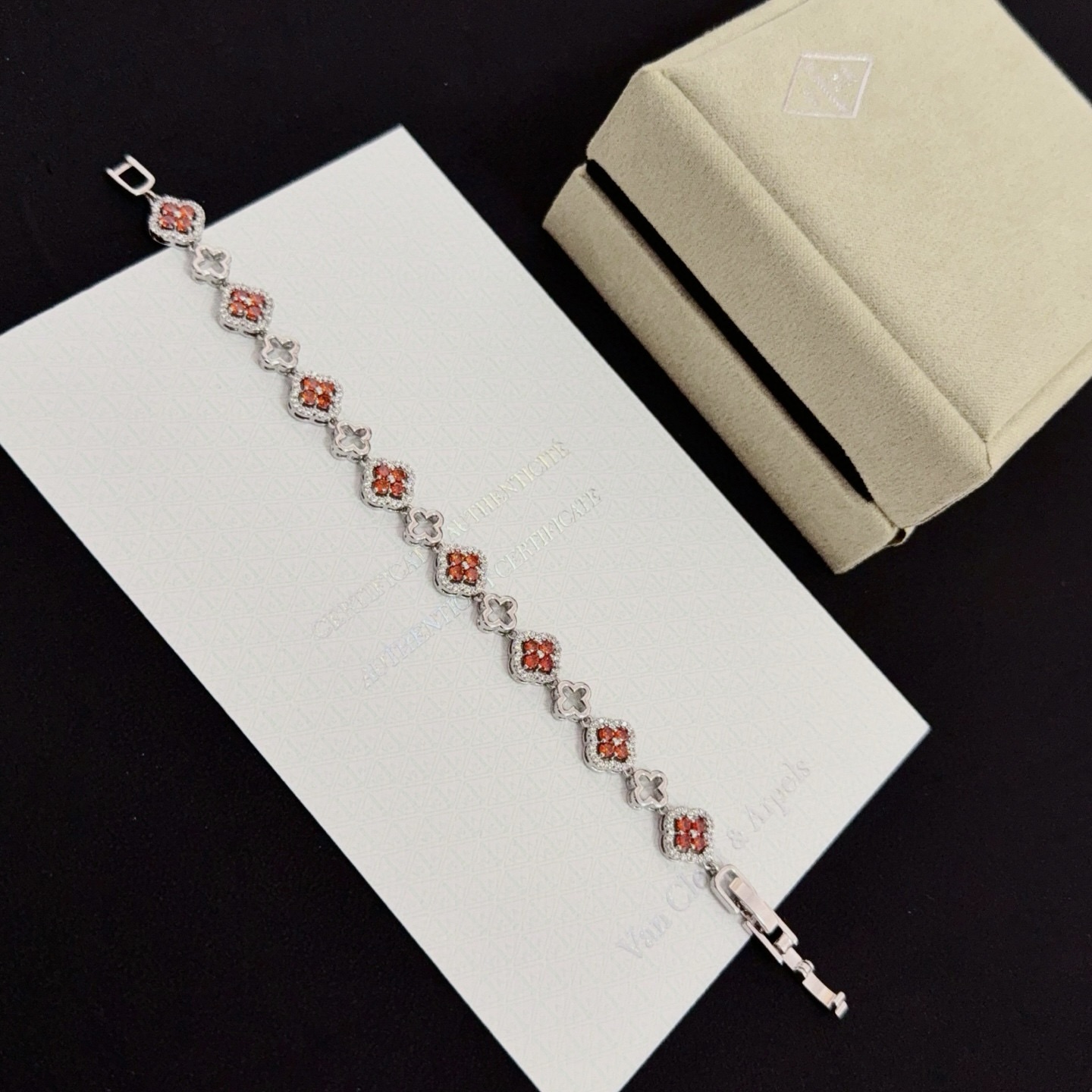 Van Cleef & Arpels Haute Couture Haute Joaillerie Fine Jewelry Earrings 7