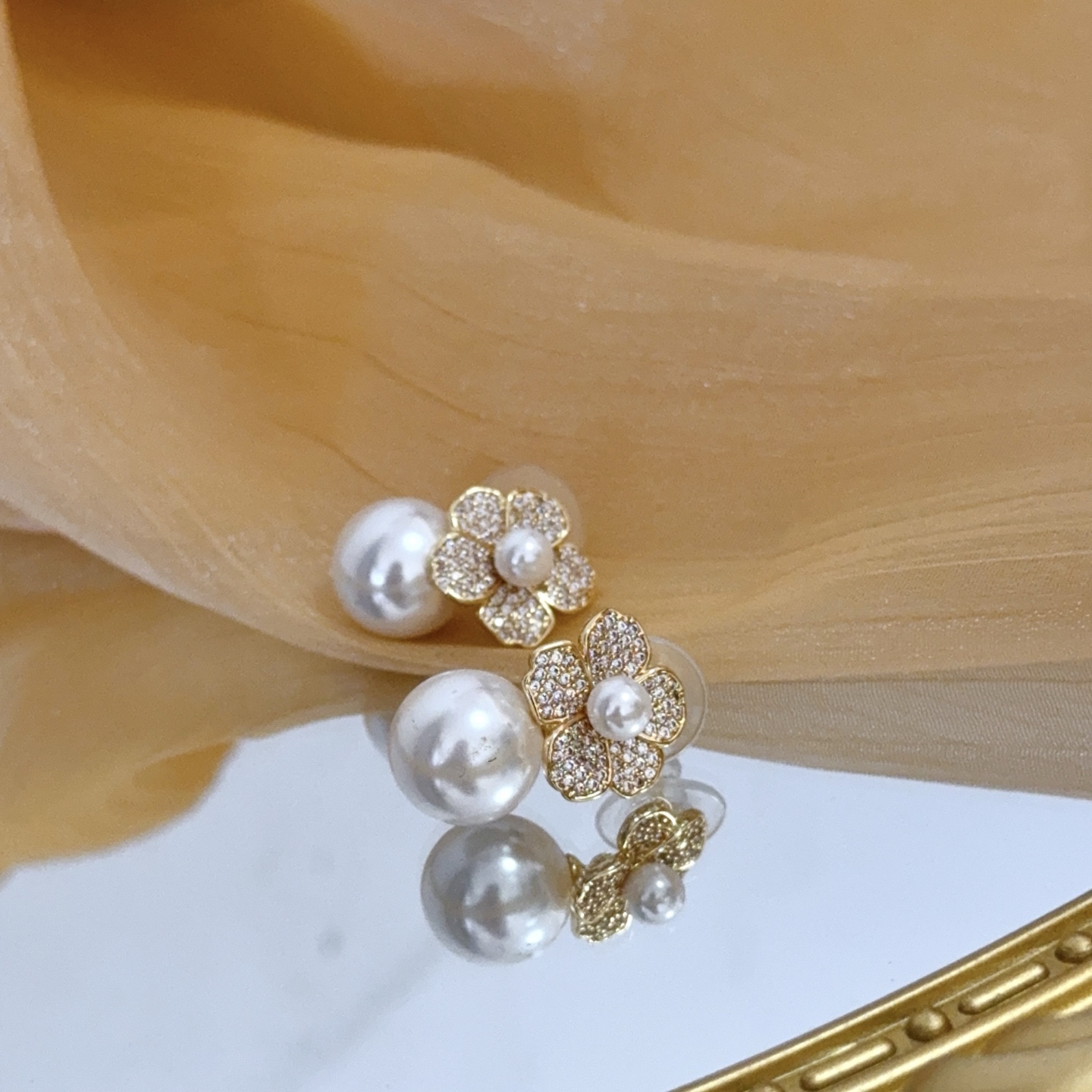 Chanel Haute Joaillerie Fine Jewelry Earrings Necklace Ring Ref 3