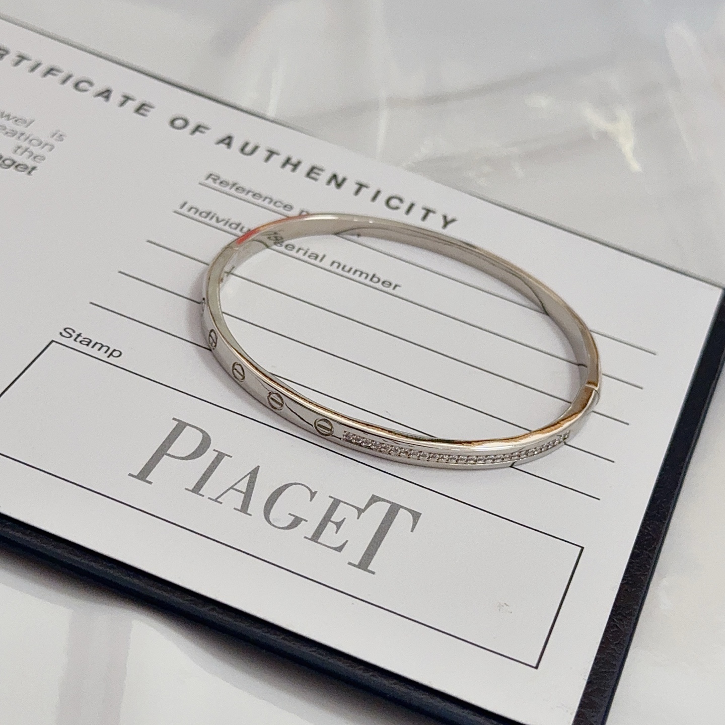 Piaget Jewelry Piaget V — photo 6