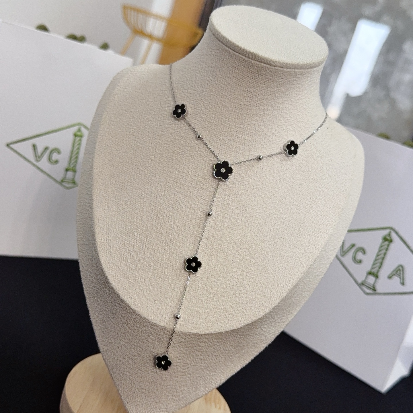 Van Cleef Arpels Alhambra necklace white gold metal black onyx clover motifs diamond center accents 42cm with 5cm extender