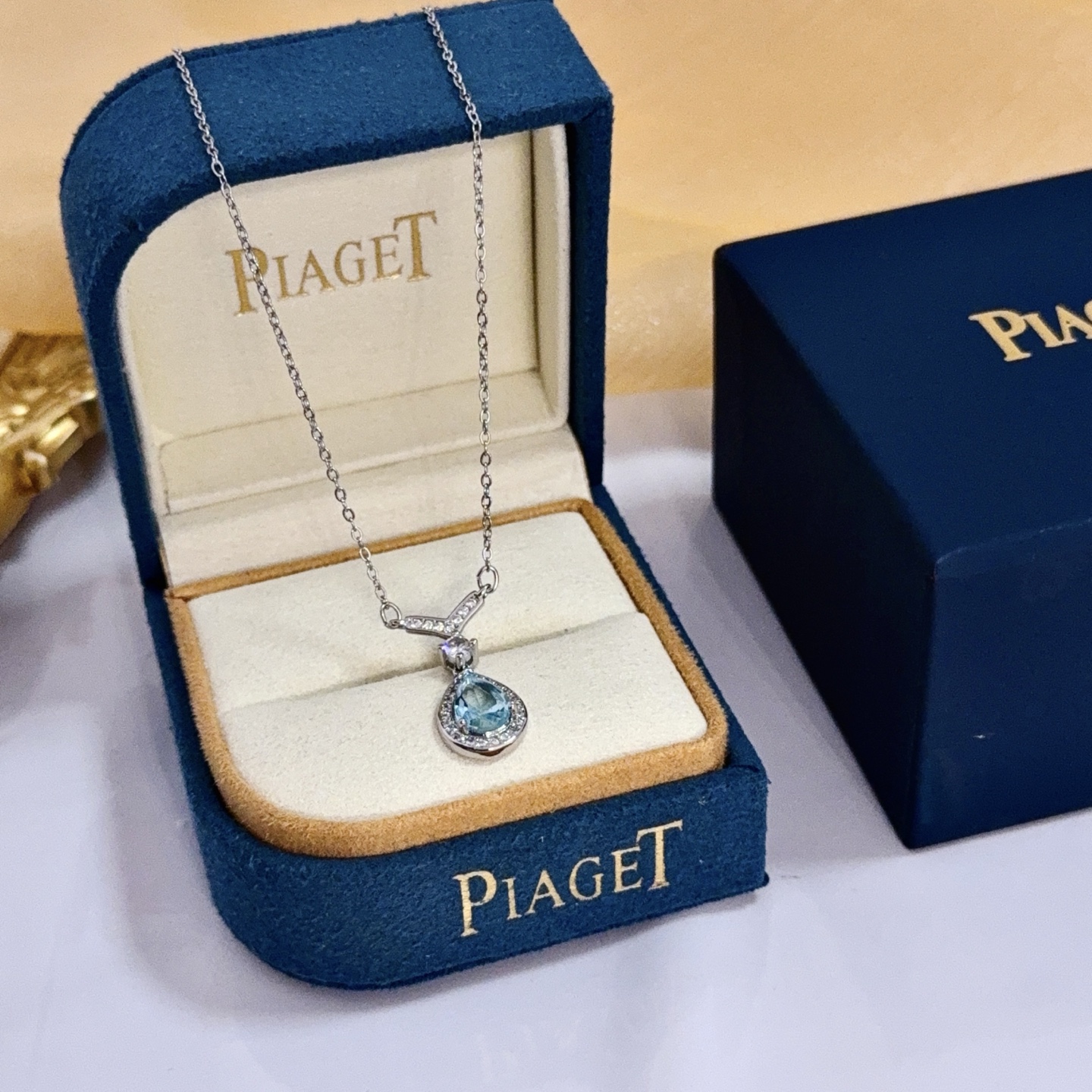 Piaget Smycken Piaget V