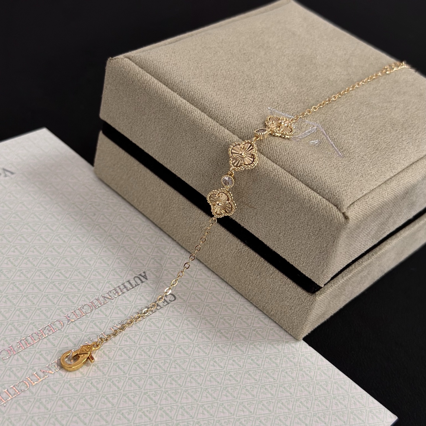 Van Cleef & Arpels Jewelry 〔 〕VCA — photo 8