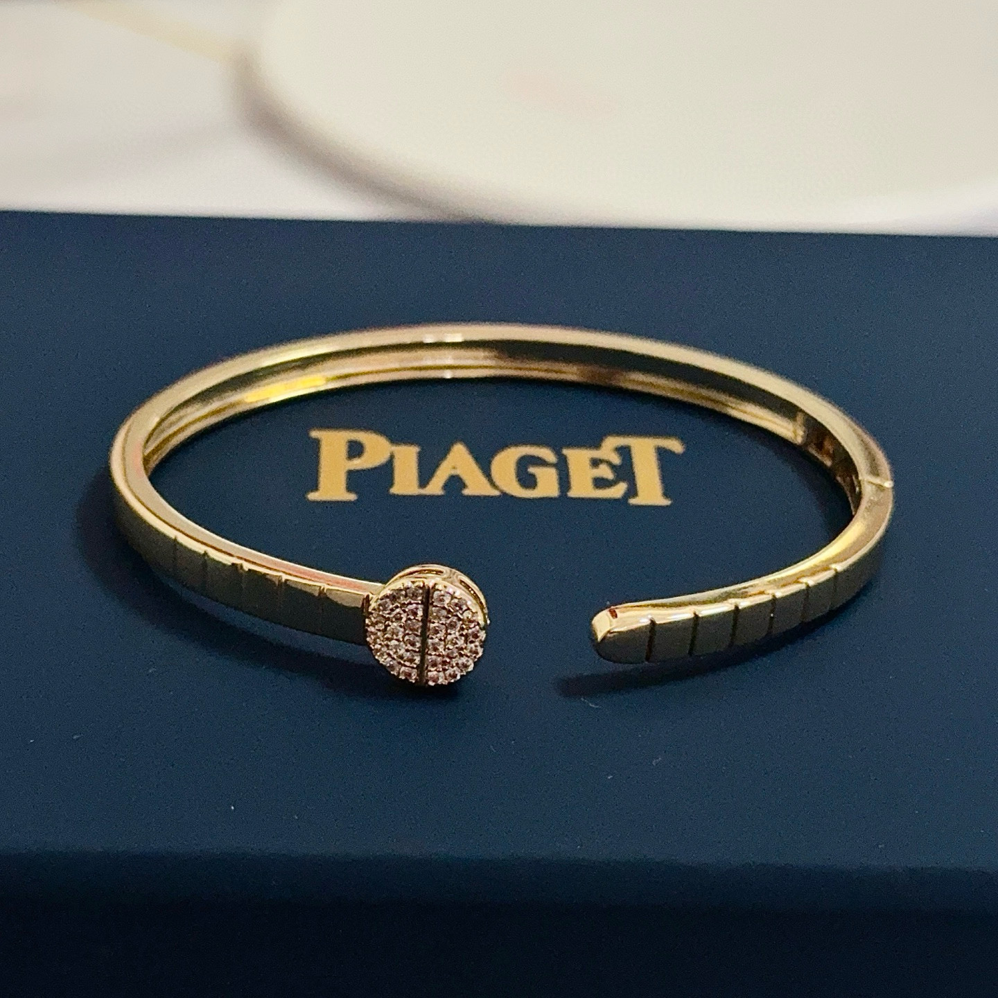 Piaget Jewelry Piaget V — photo 6