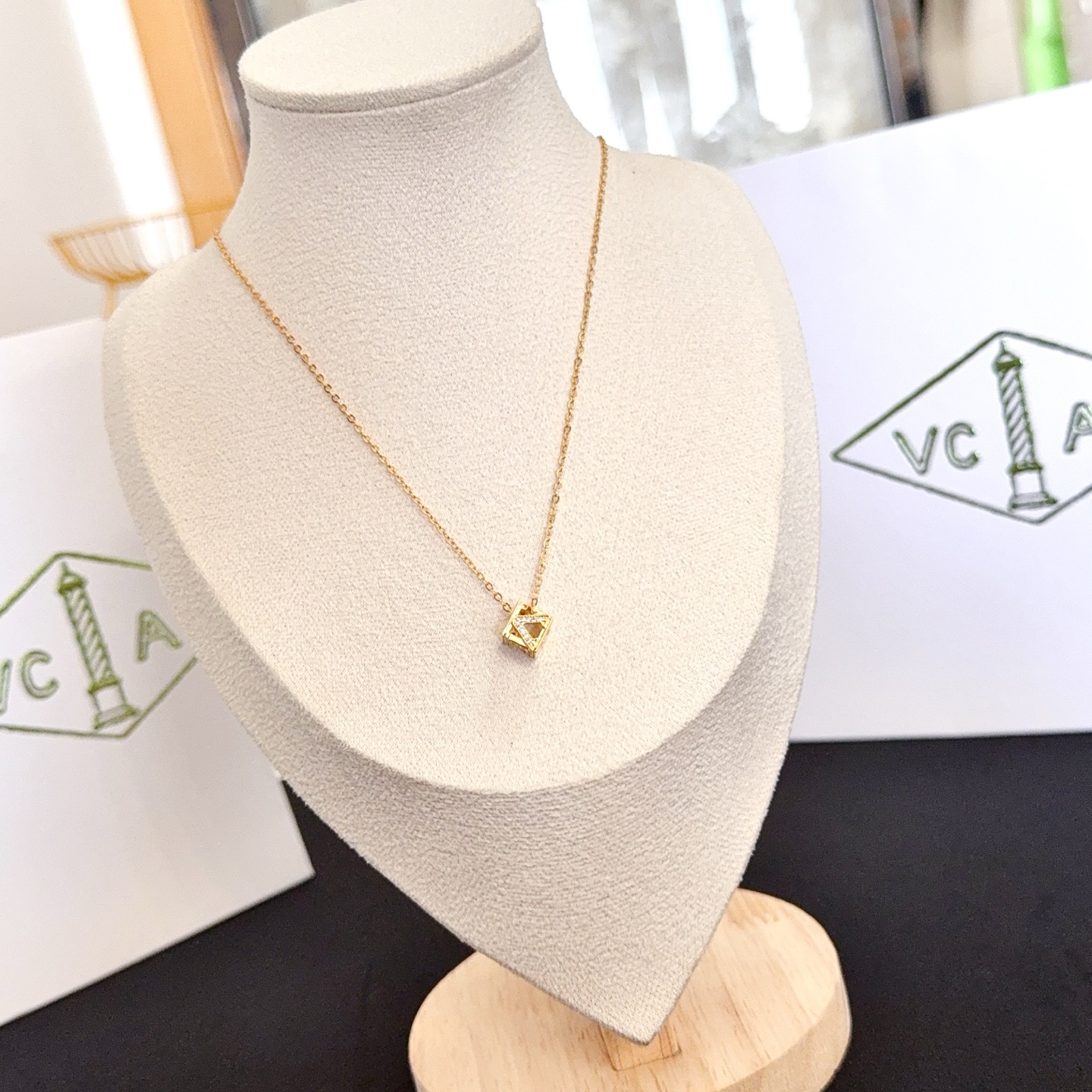 Van Cleef Arpels Lucky Cube Pendant Necklace necklace 18k yellow gold with clear diamond accents 42cm