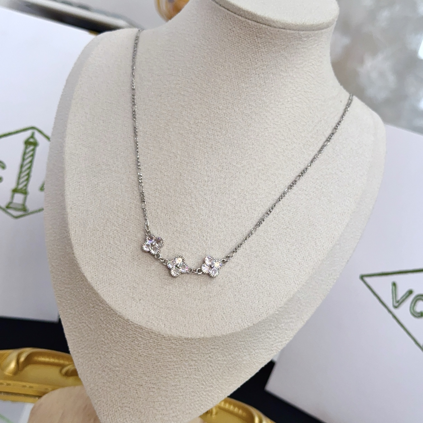 Van Cleef Arpels Alhambra necklace silver white gold with clear diamond accents 42cm