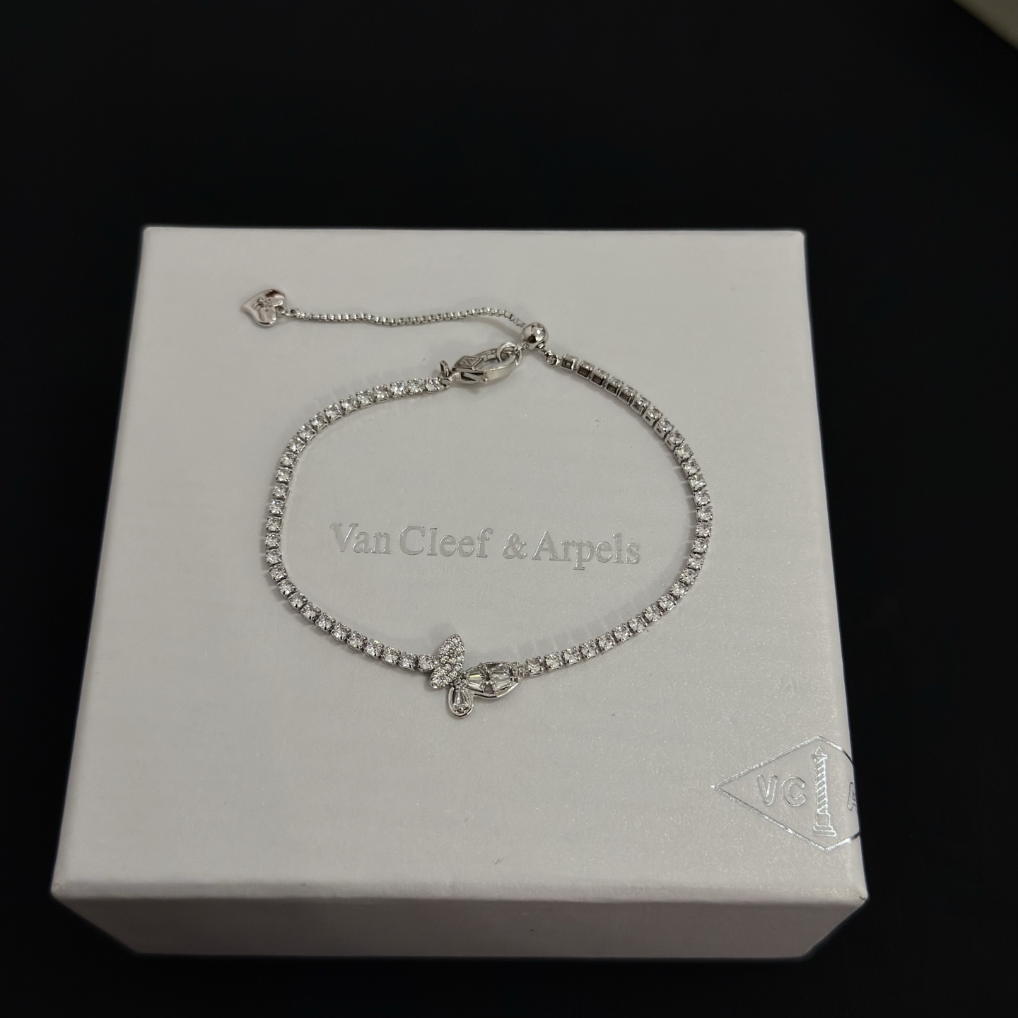 Van Cleef Arpels Four-leaf Clover bracelet Silver-toned metal with clear diamond inlays 17cm