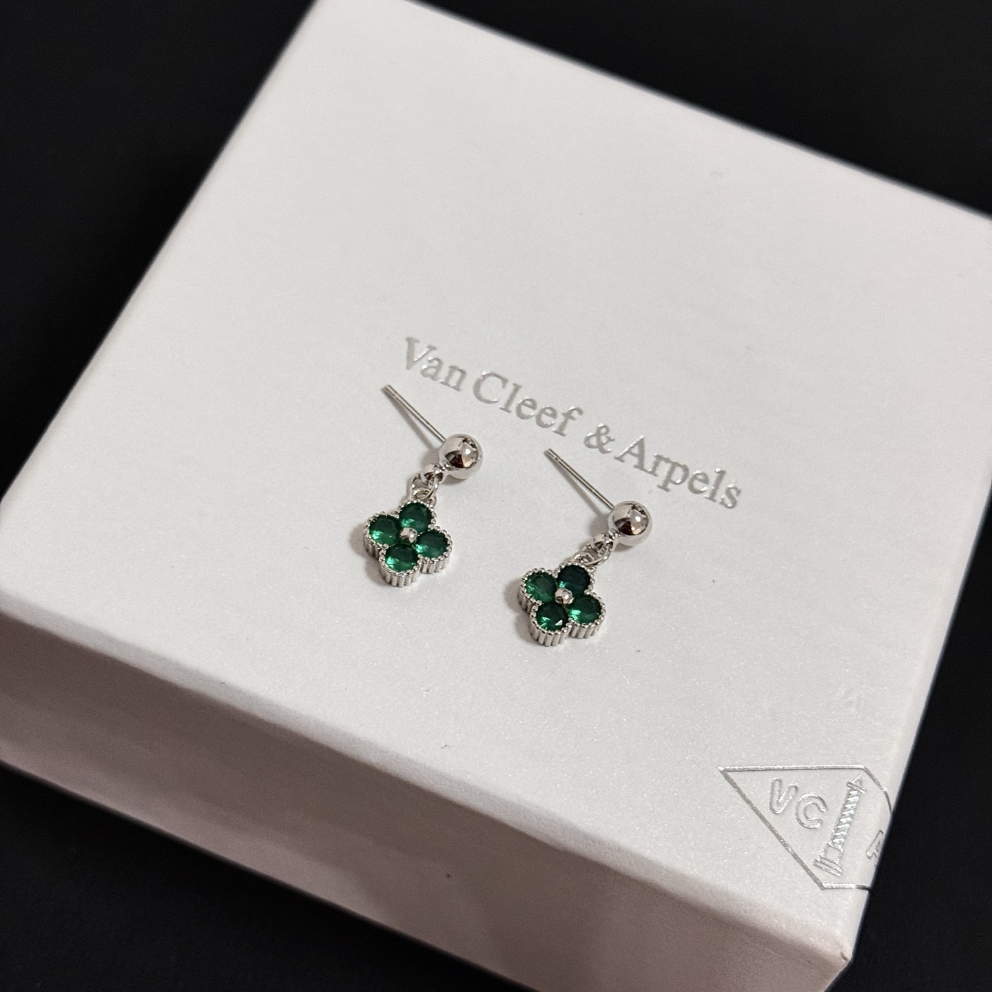 Van Cleef Arpels Alhambra earrings Silver-toned metal with emerald green gemstones One size