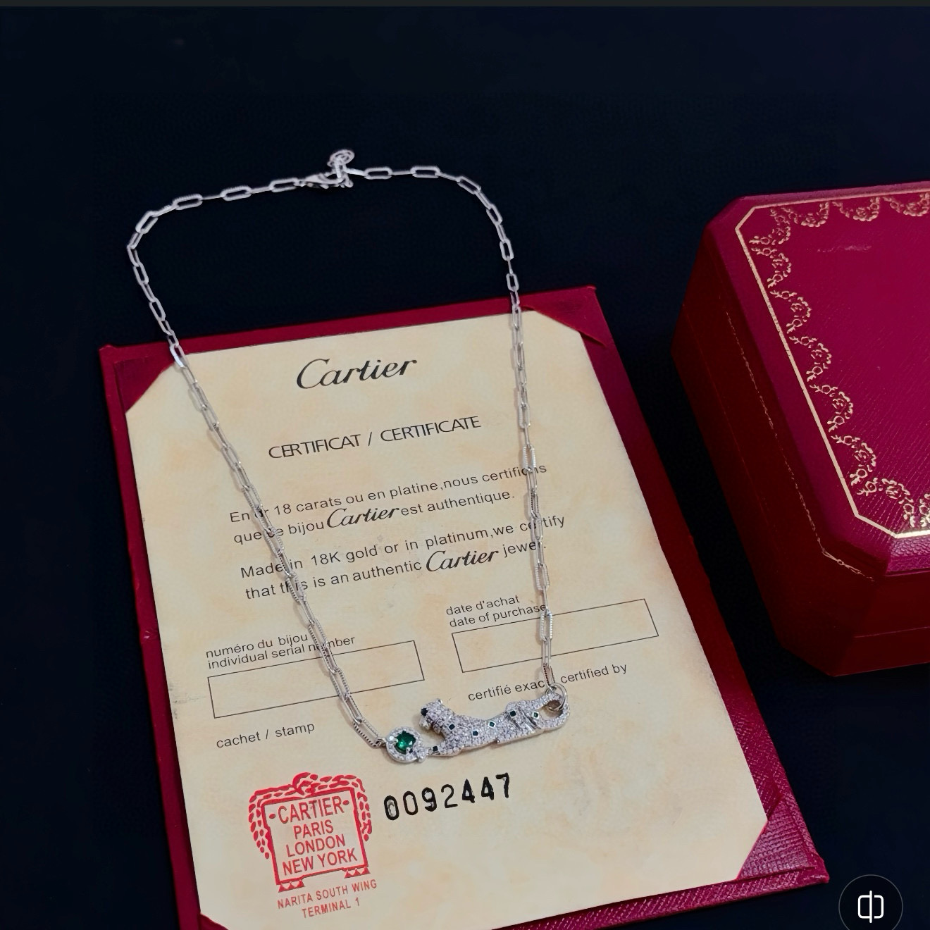 卡地亚猎豹项链 高端定制版本 镶嵌钻工艺 V金材质 经典而时尚风格 用凌厉线条重构爱情美学！打破常规，镶