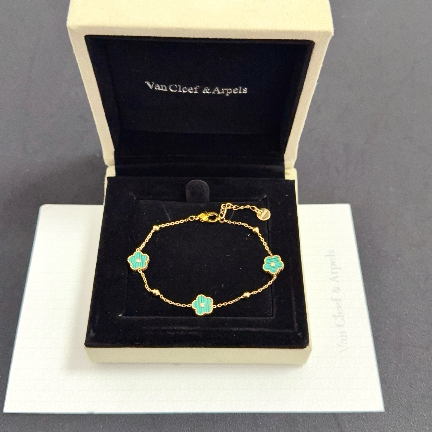 〔精工原版〕爆款 VCA四叶草🍀梵克雅宝手链 V金等级 经典之作 官网同款 时尚潮流 采用多层次金属雕刻