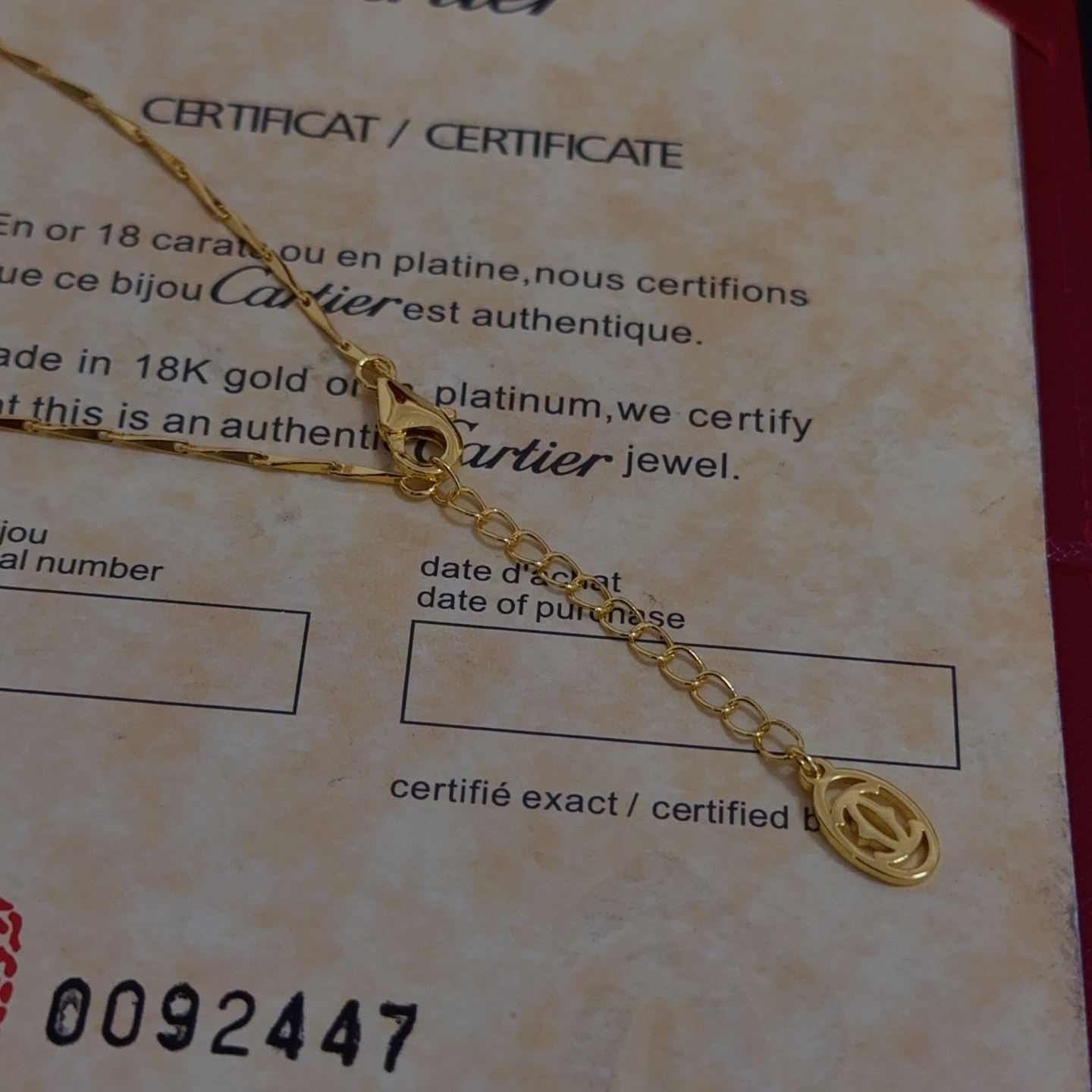 卡地亚镶钻项链 高端定制版本 镶嵌钻工艺 V金材质 经典而时尚风格 用凌厉线条重构爱情美学！打破常规，镶