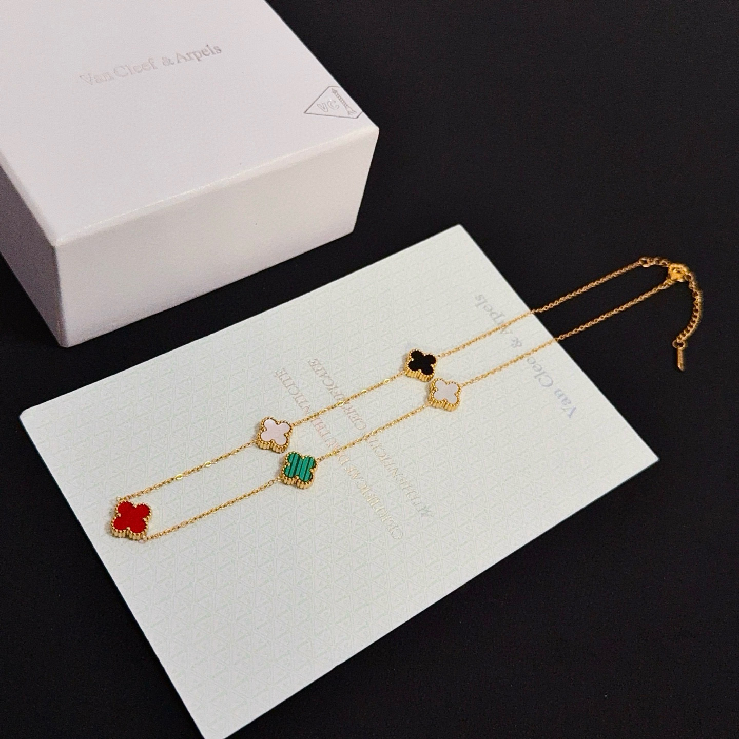 〔精工原版〕爆款 VCA四叶草🍀梵克雅宝项链 V金等级 经典之作 官网同款 时尚潮流 采用多层次金属雕刻