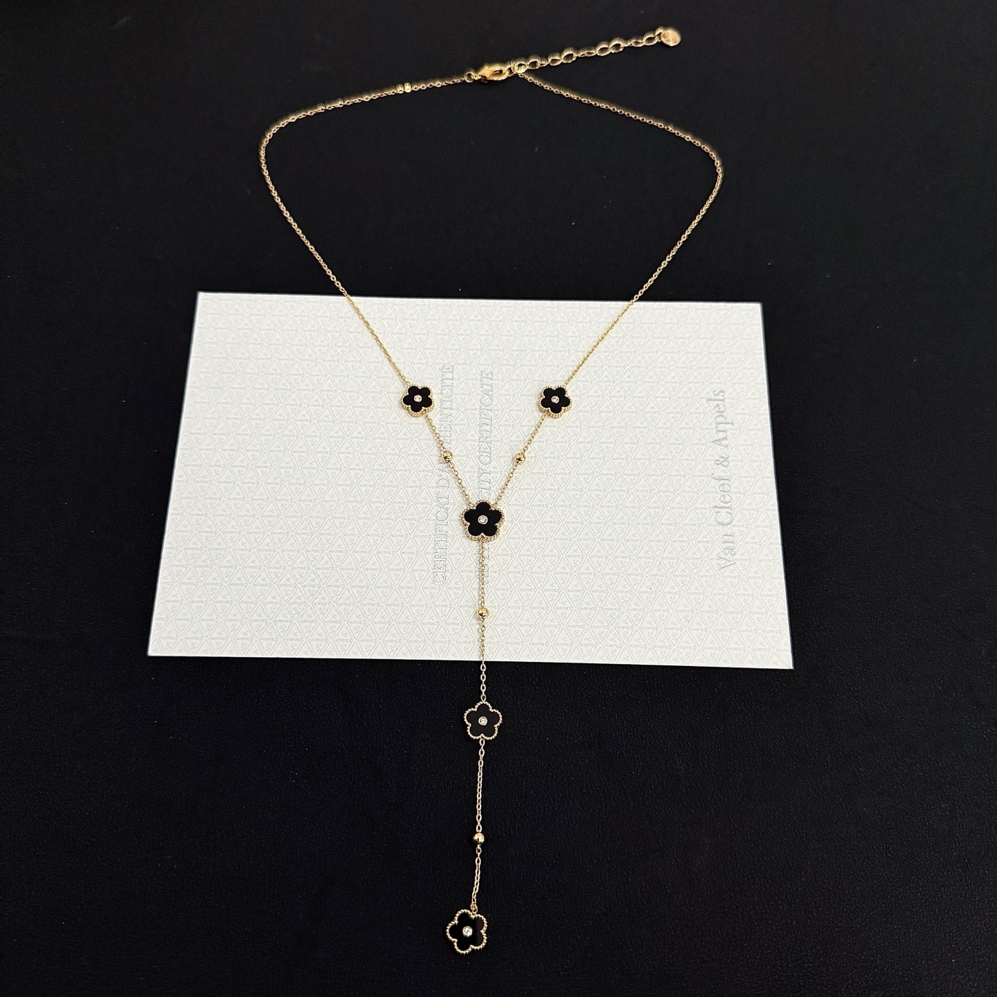 〔精工原版〕VCA四叶草🍀梵克雅🍛项链，经典之作 官网同款 时尚潮流 采用多层次金属雕刻设计 使花瓣更立