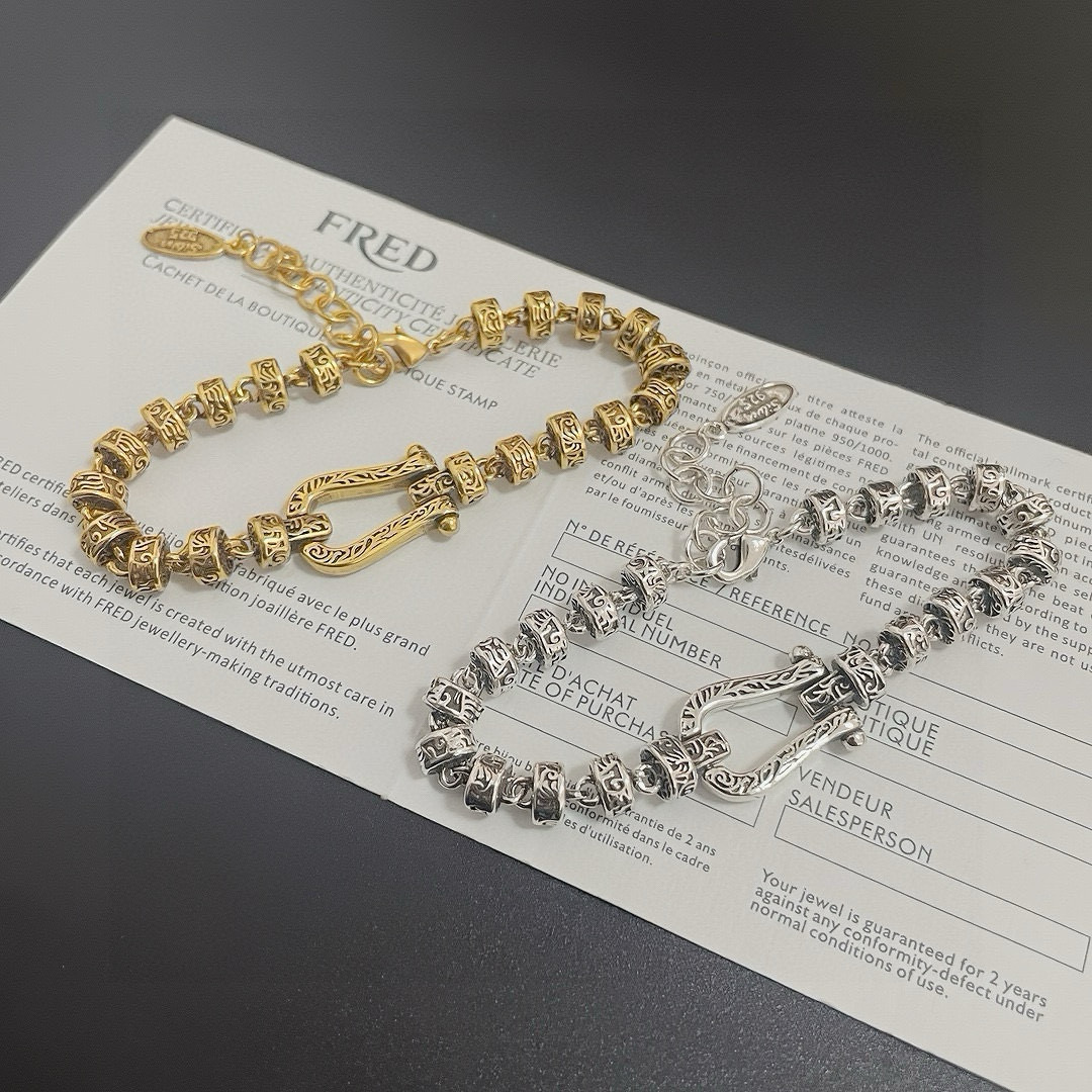 🎉 𝗙𝗥𝗘𝗗 费雷德马蹄扣手链，精工微镶，高端定制，专柜材质，加厚电镀工艺，带logo，简约又有高级感，