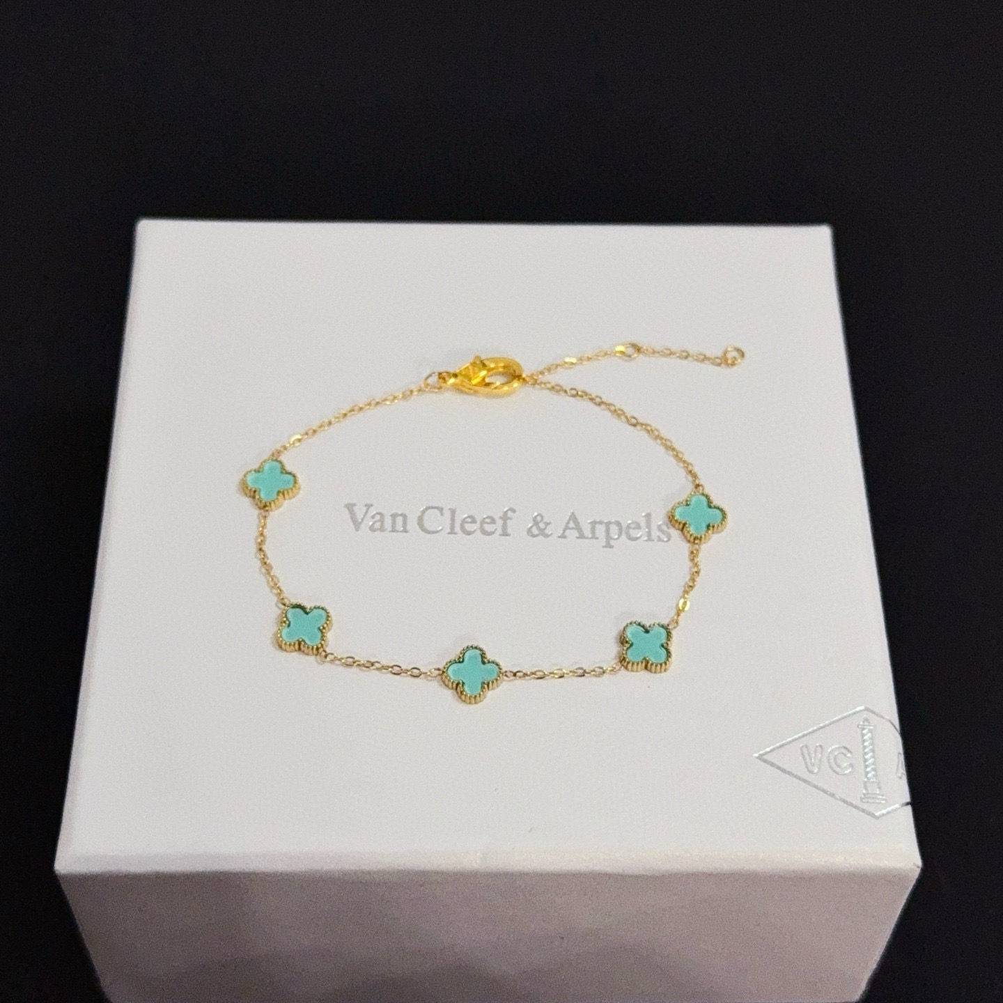 〔精工原版〕VCA四叶草🍀梵克雅🍛手链 经典之作 官网同款 时尚潮流 采用多层次金属雕设计 使花瓣更立体