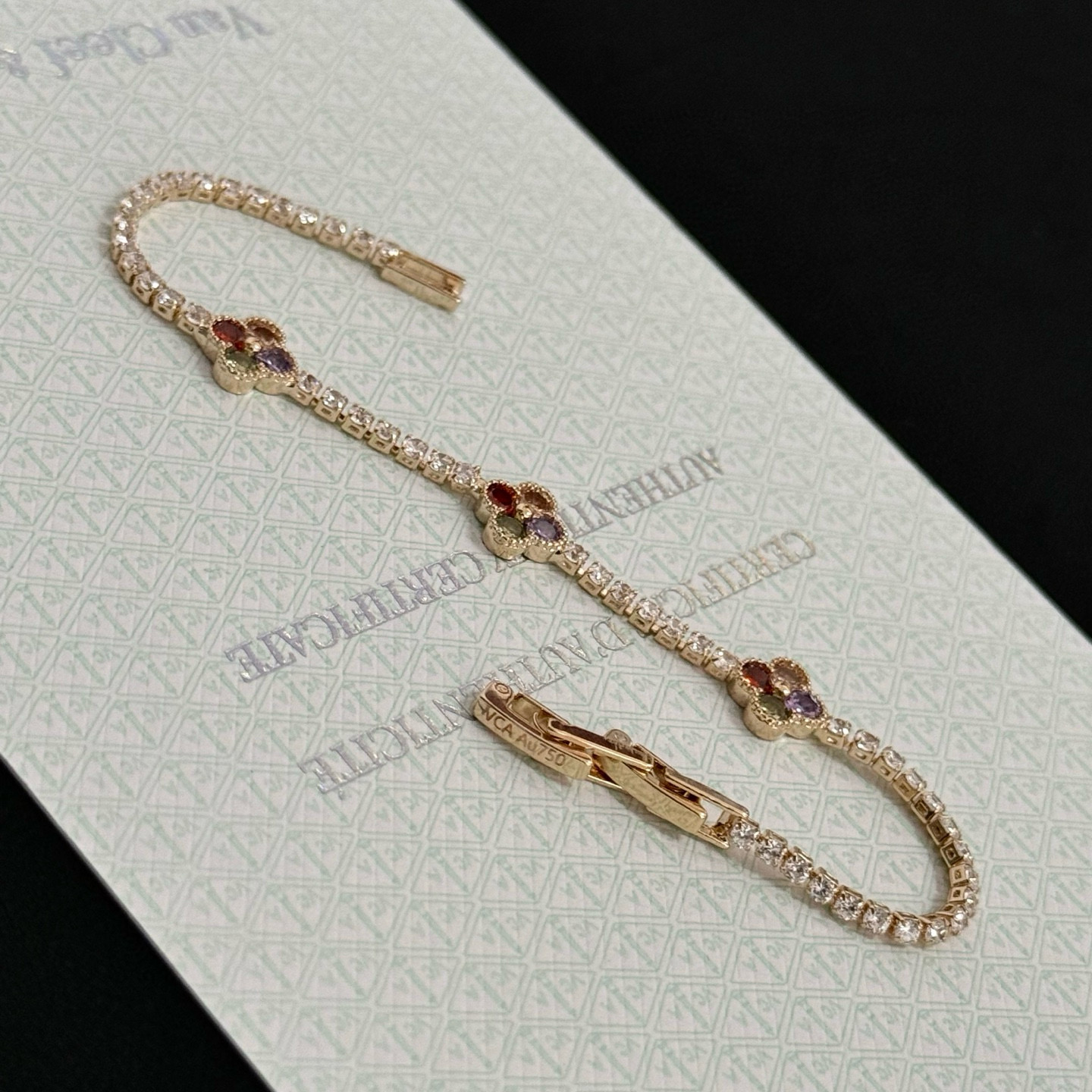 〔精工原版〕VCA四叶草🍀梵克雅宝手链 V金等级 经典之作 官网同款 时尚潮流 采用多层次金属雕刻设计 