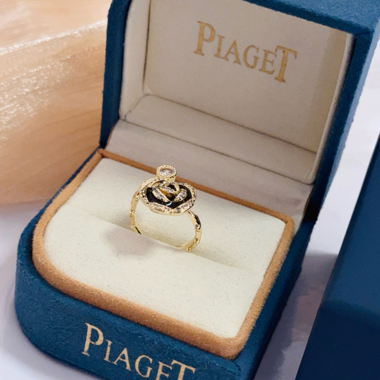 Piaget-Schmuck Piaget,V — photo 5