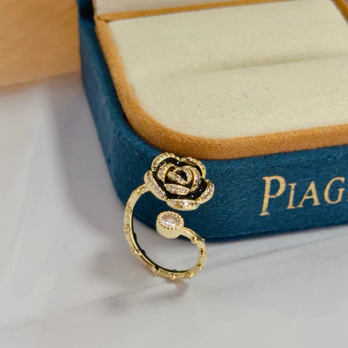 Piaget-Schmuck Piaget,V — photo 4
