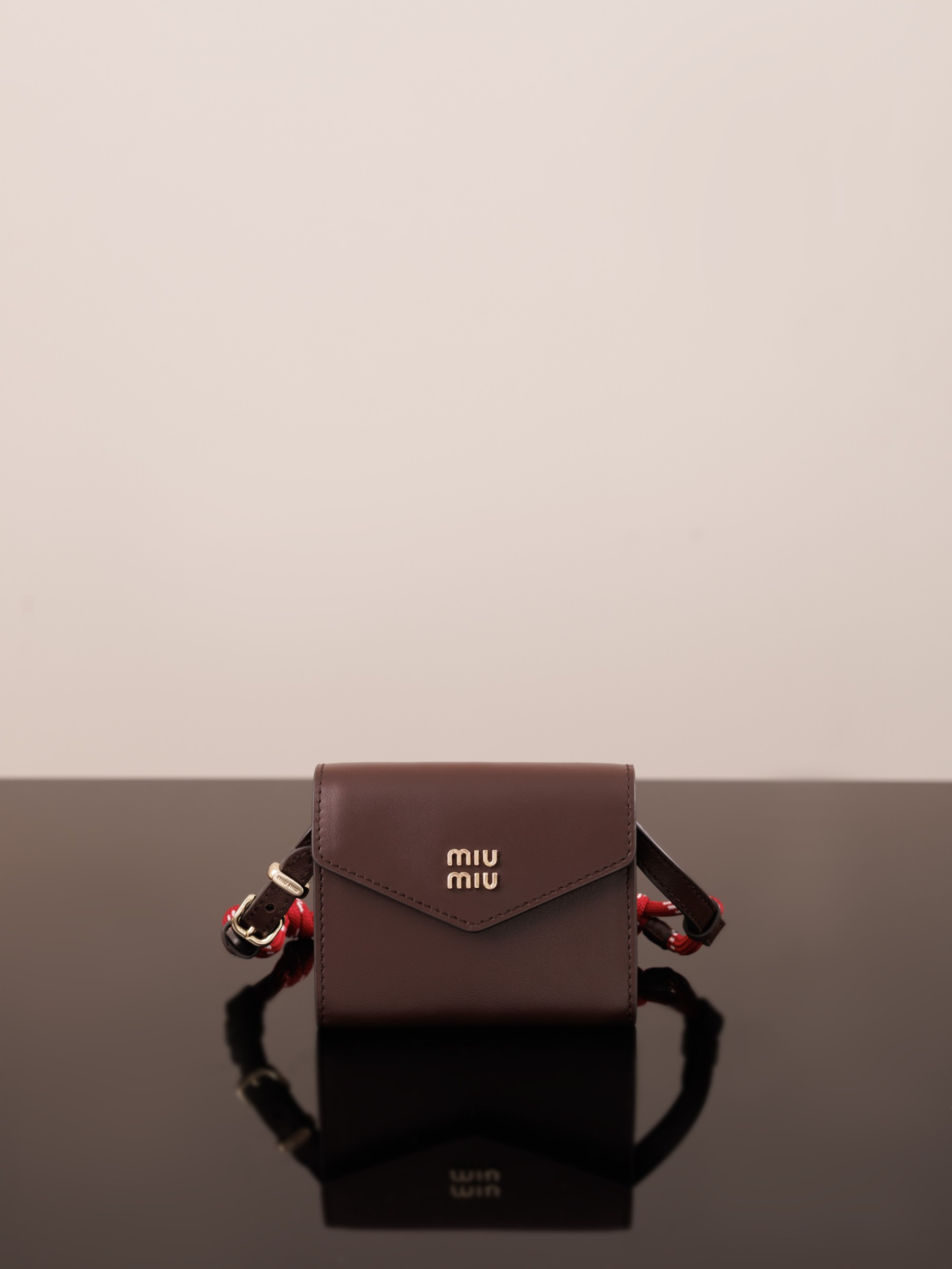 미우미우 지갑 22142