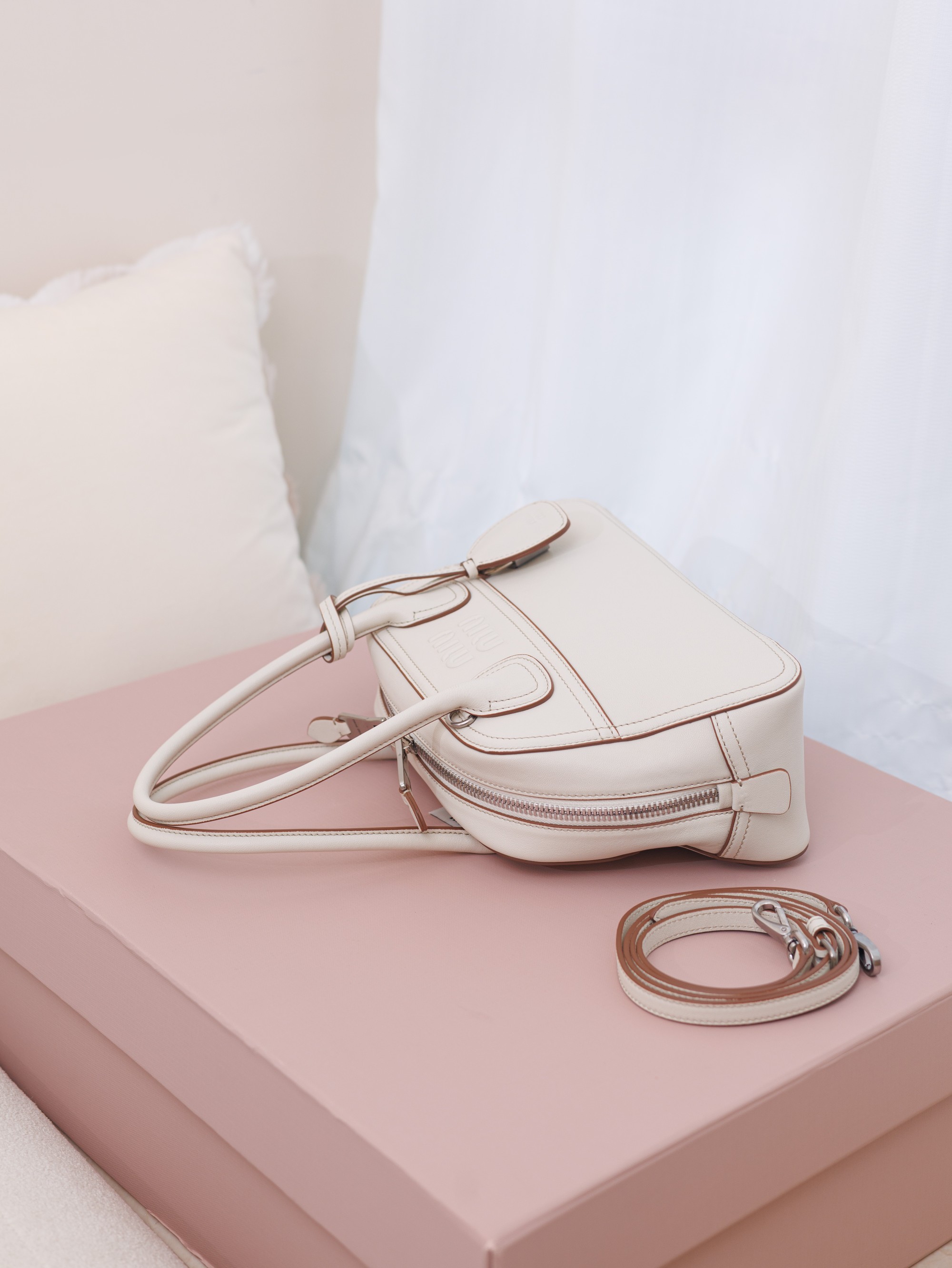 미우미우 131397 가방 Miu Miu Bag 썸네일 이미지