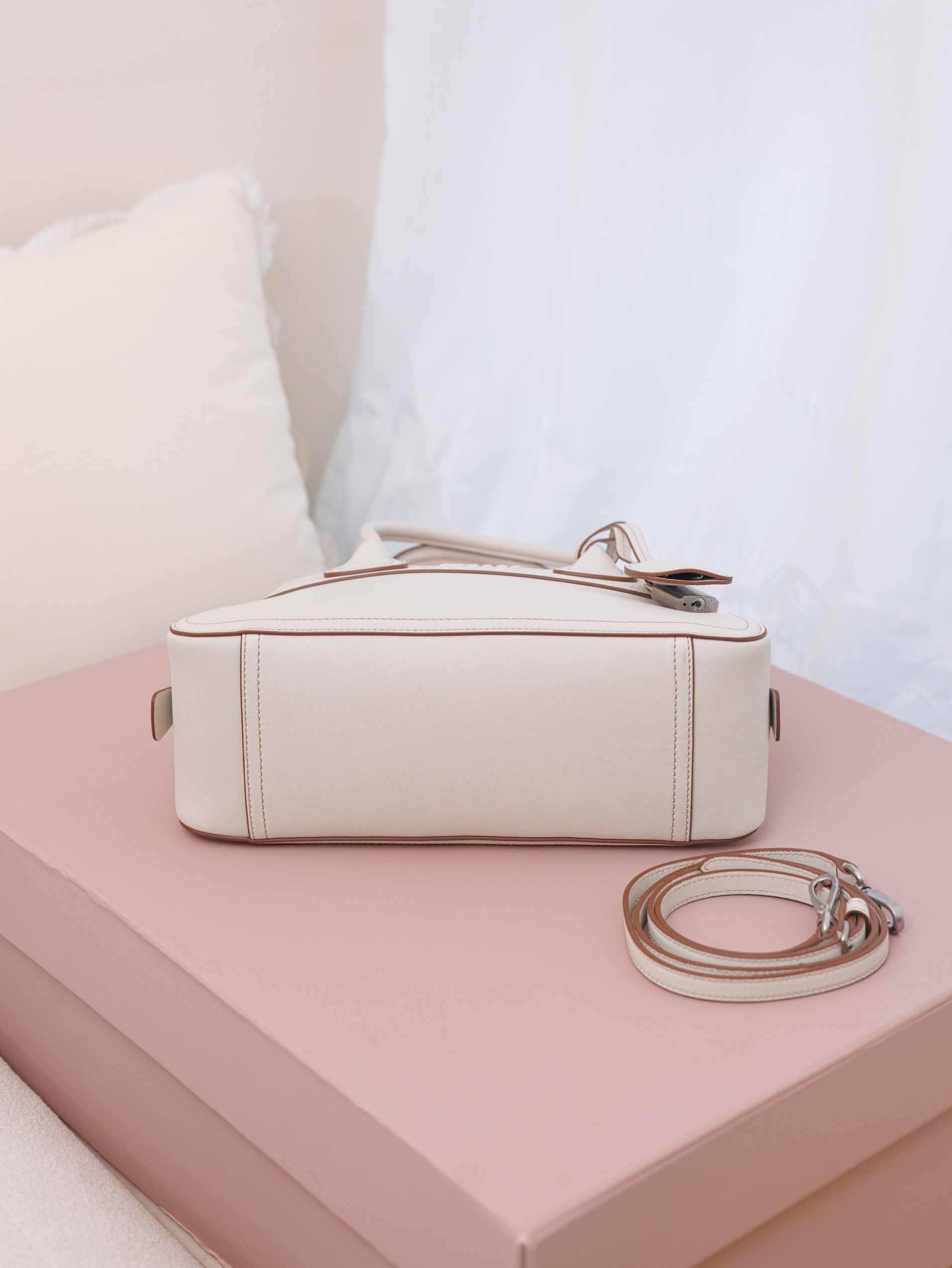 미우미우 131397 가방 Miu Miu Bag 썸네일 이미지