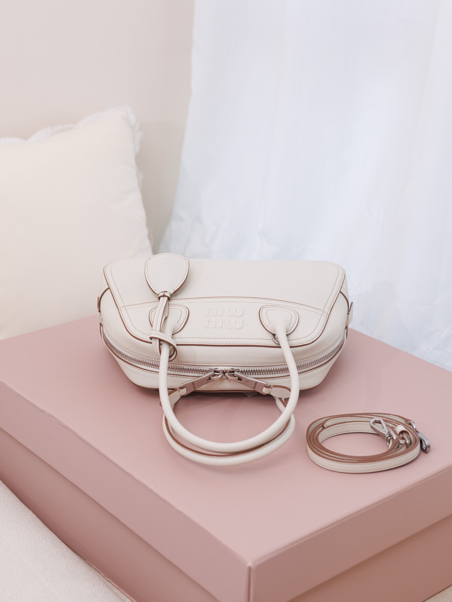 미우미우 131397 가방 Miu Miu Bag 썸네일 이미지